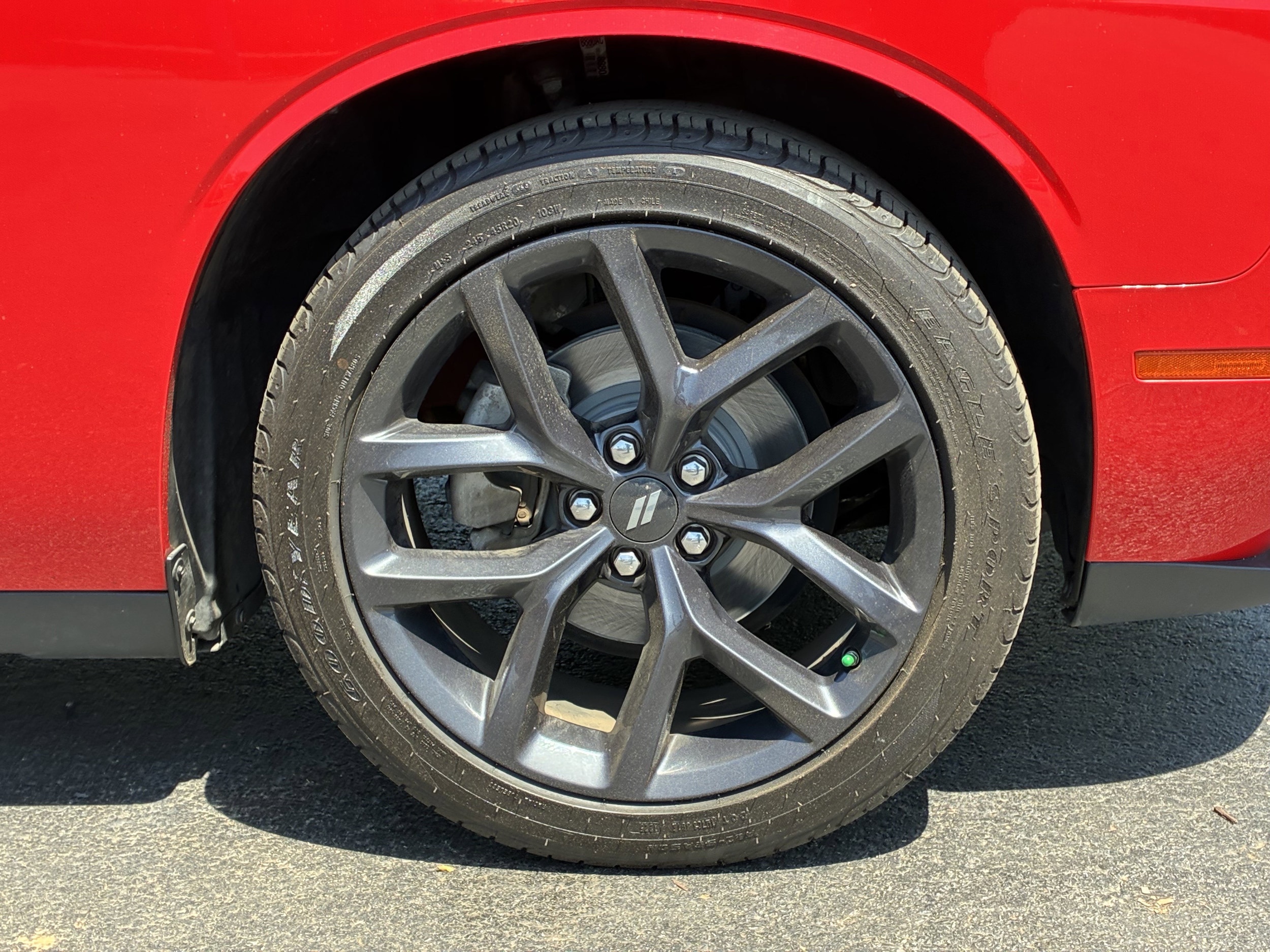 2023 Dodge Challenger SXT photo 6