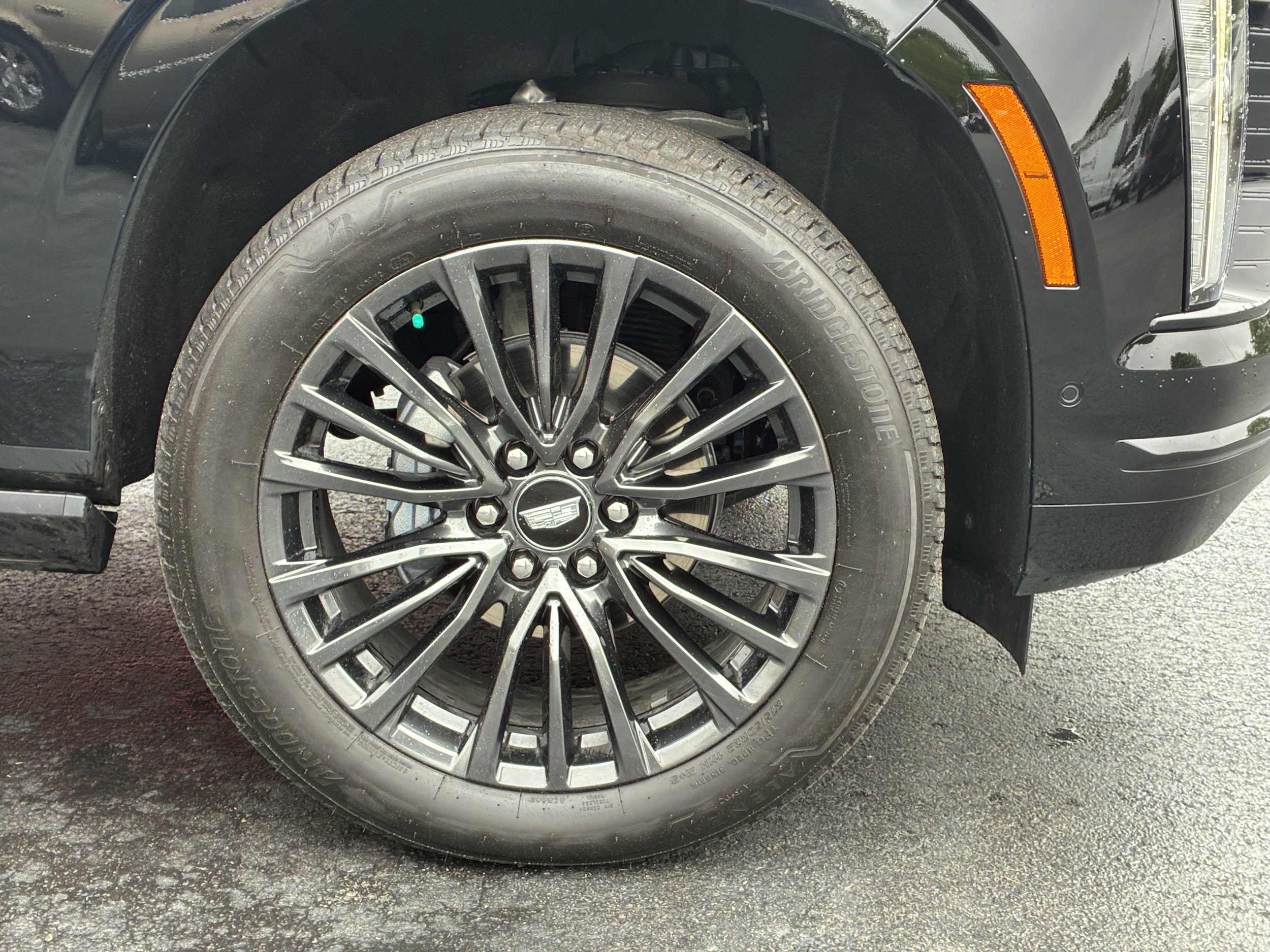 2026 CADILLAC Escalade 4WD Platinum Sport photo 4