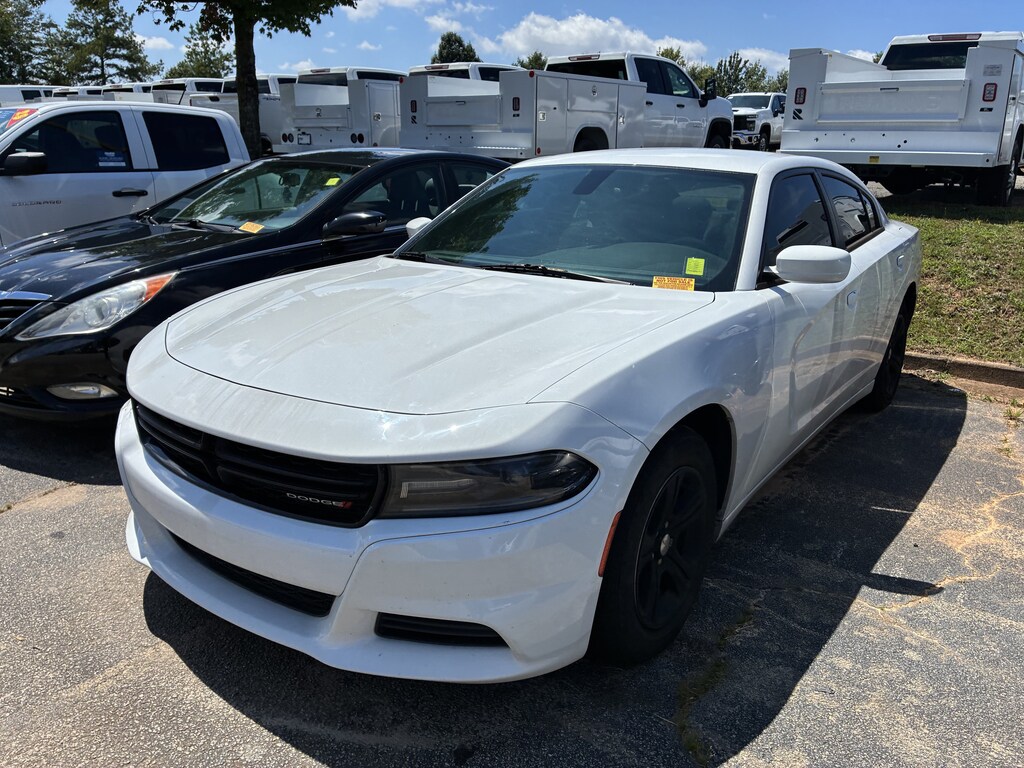 Used 2019 Dodge Charger SXT Sedan