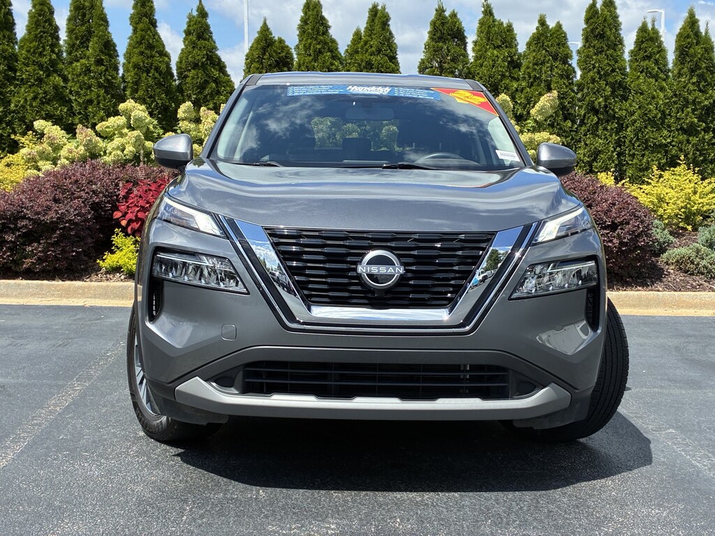 Used 2022 Nissan Rogue SV SUV