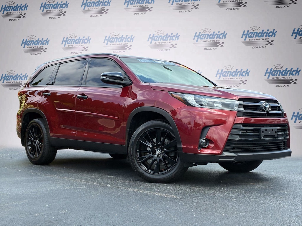 Used 2019 Toyota Highlander SE SUV