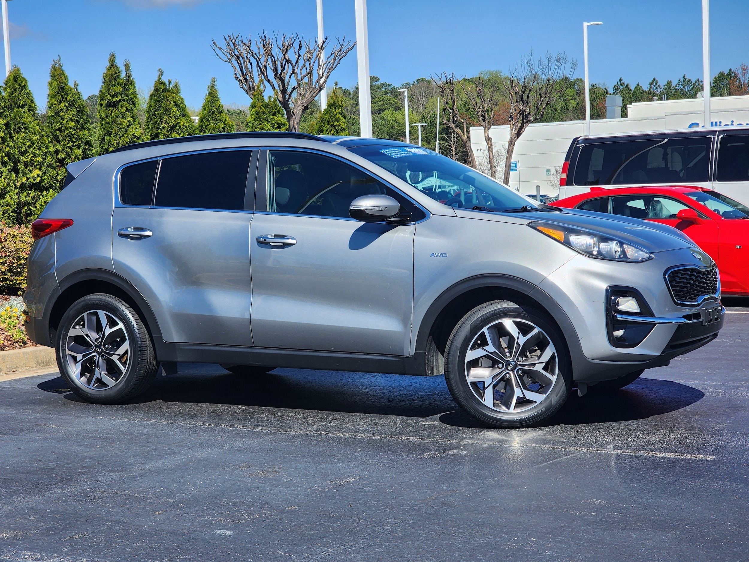 2022 Kia Sportage EX photo 2
