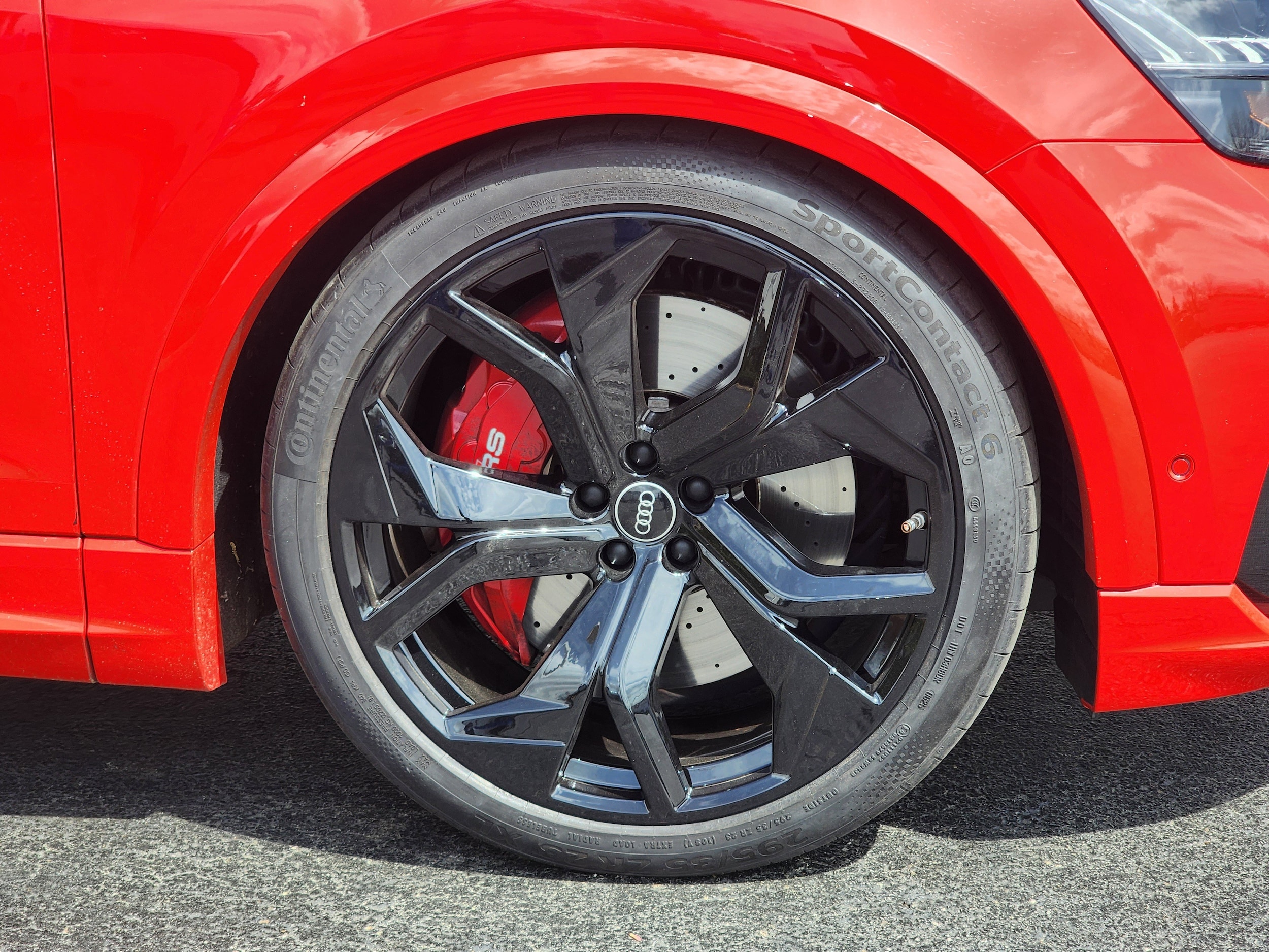 2022 Audi RS Q8 photo 5