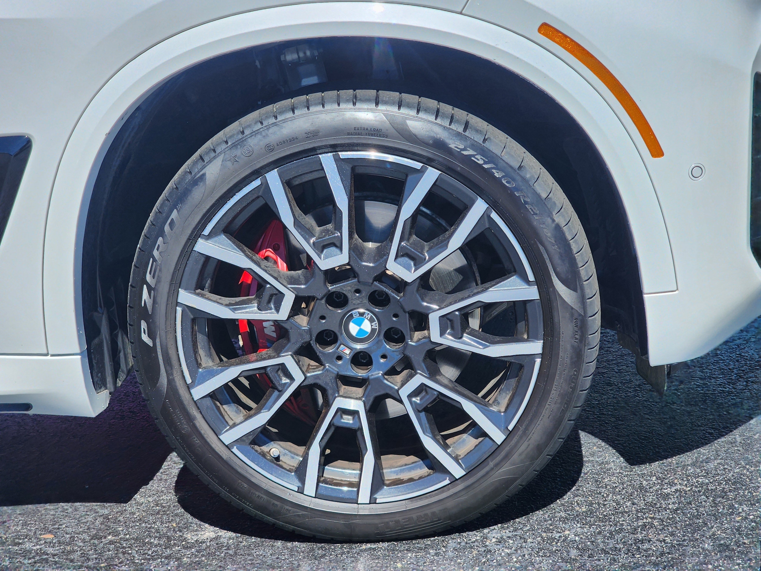 2025 BMW X5 sDrive40i photo 5