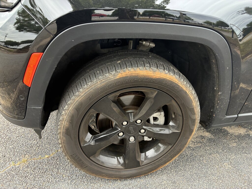 Used 2024 Jeep Grand Cherokee L Limited SUV