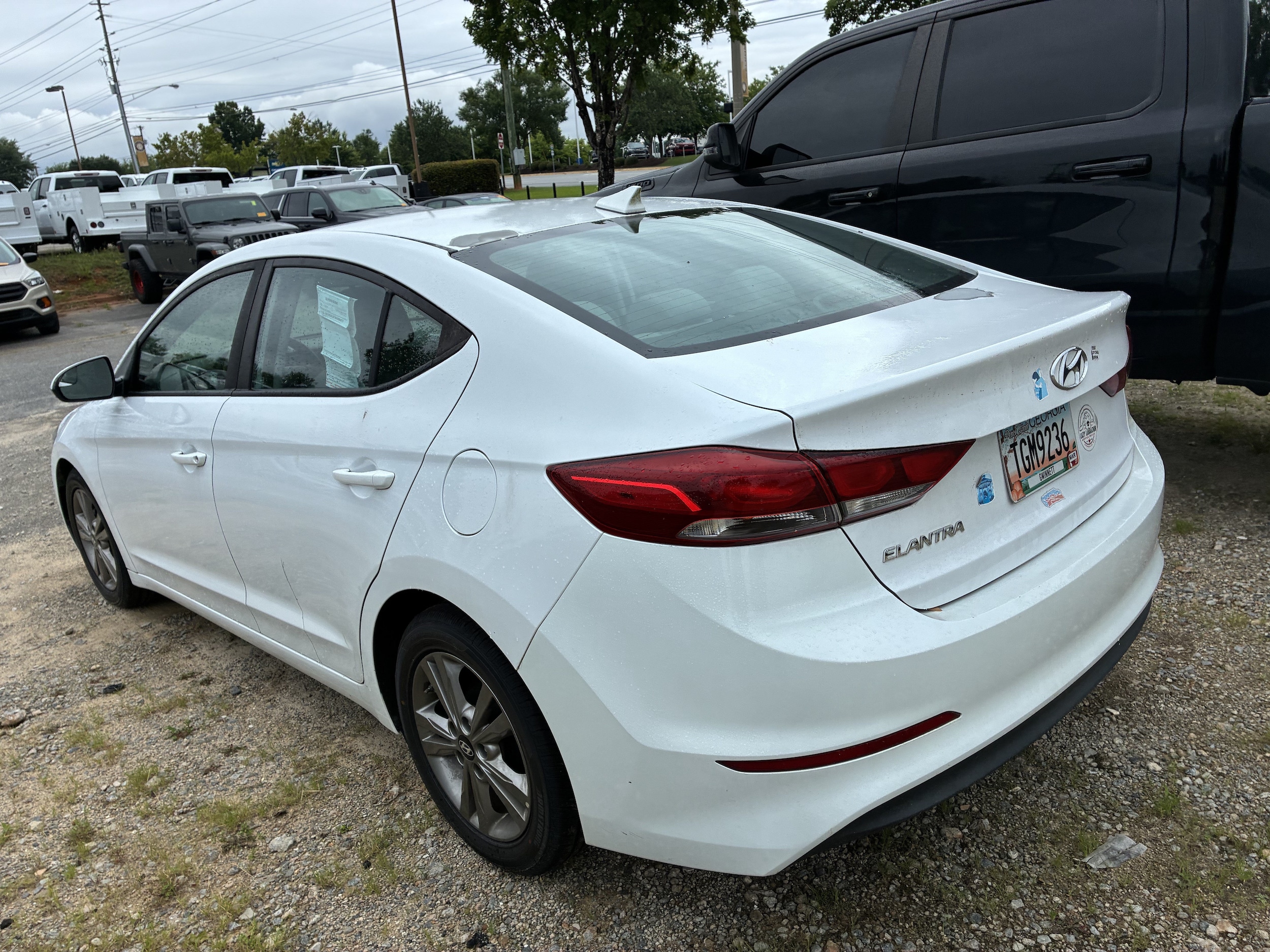Hyundai Elantra SE