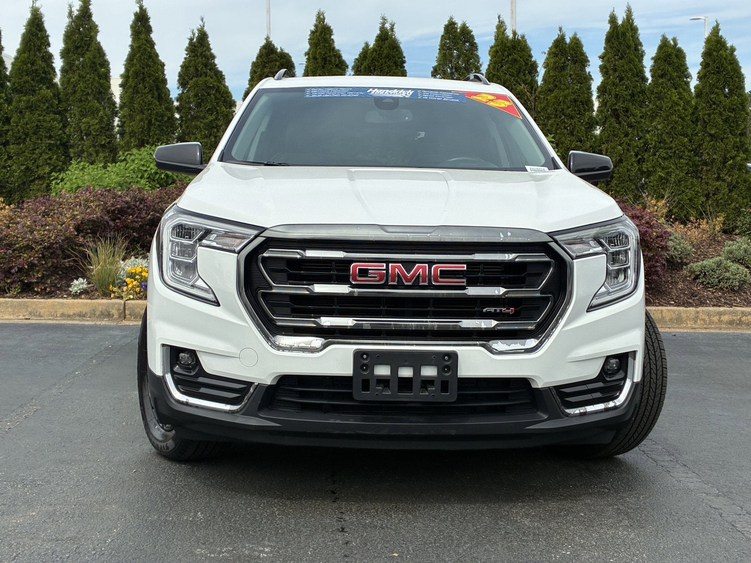 2023 GMC Terrain AT4 photo 4