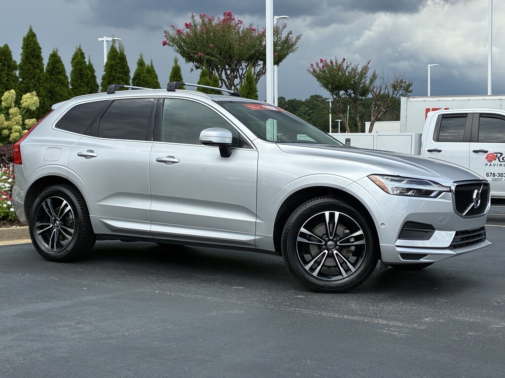 Used 2019 Volvo XC60 Momentum SUV