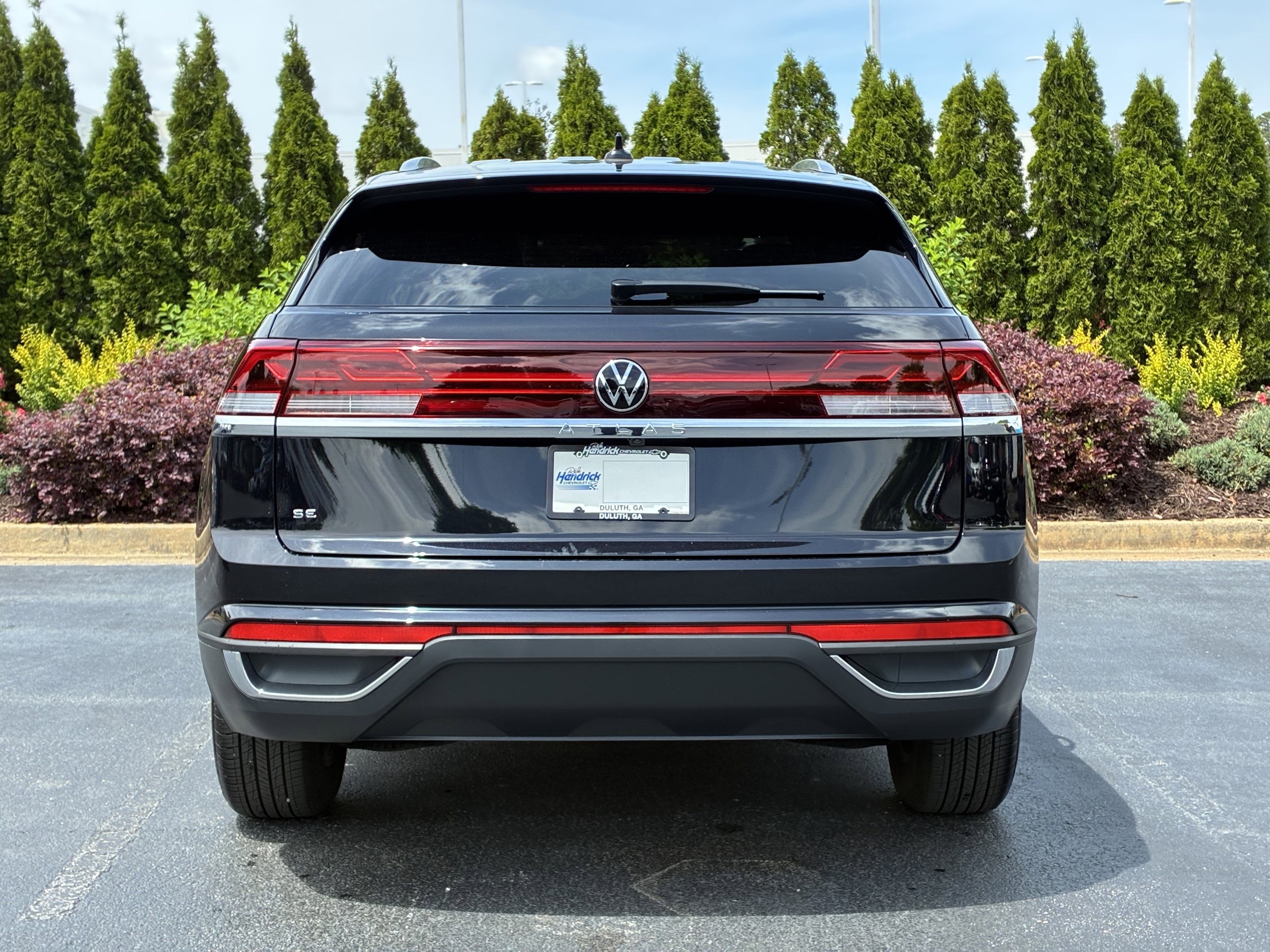 2025 Volkswagen Atlas Cross Sport 2.0T SE photo 6