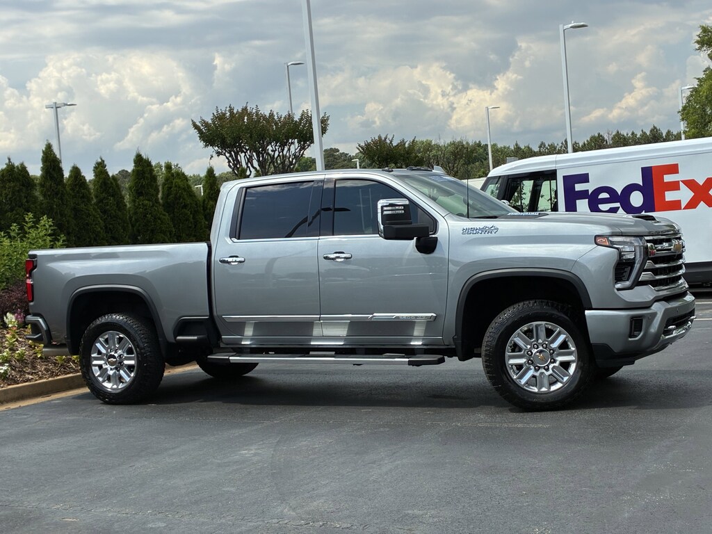 Used 2025 Chevrolet Silverado 3500HD High Country Pickup Truck