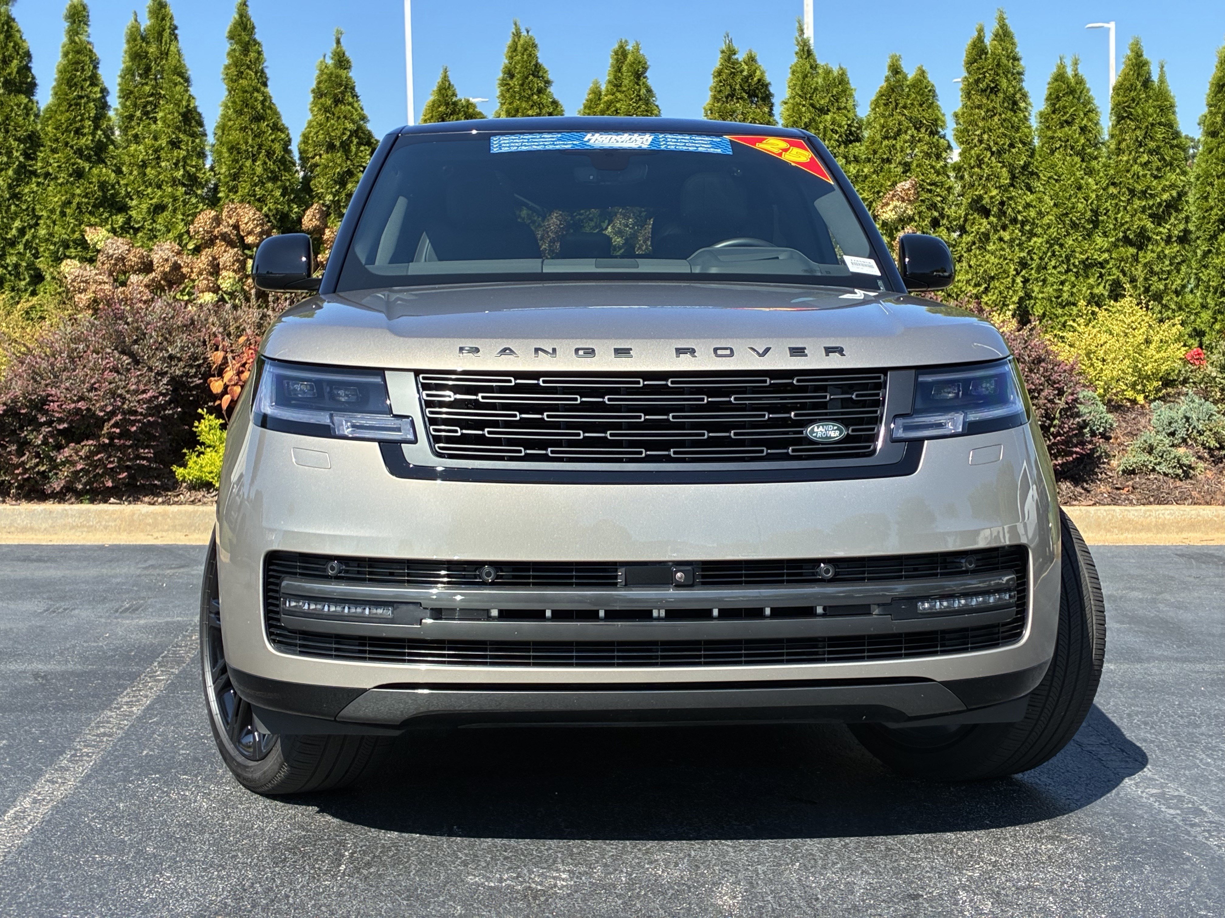 Used 2025 Land Rover Range Rover SE SUV