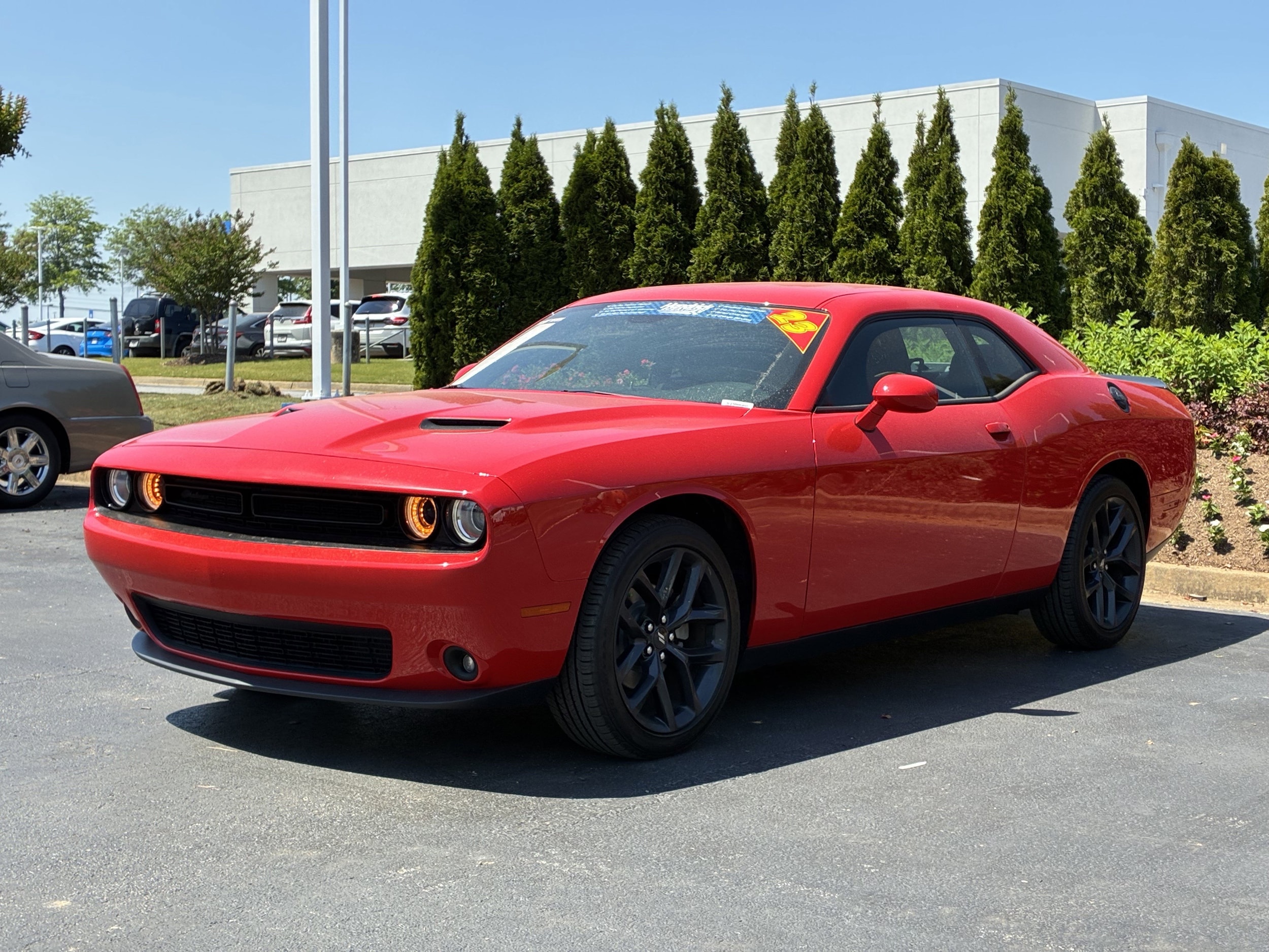 2023 Dodge Challenger SXT photo 5