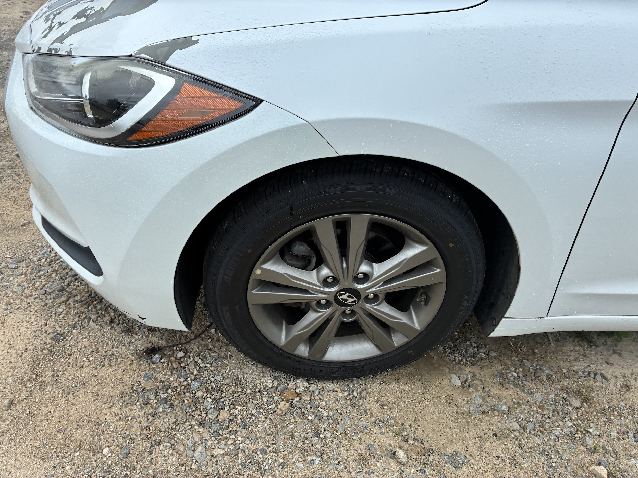 Hyundai Elantra SE