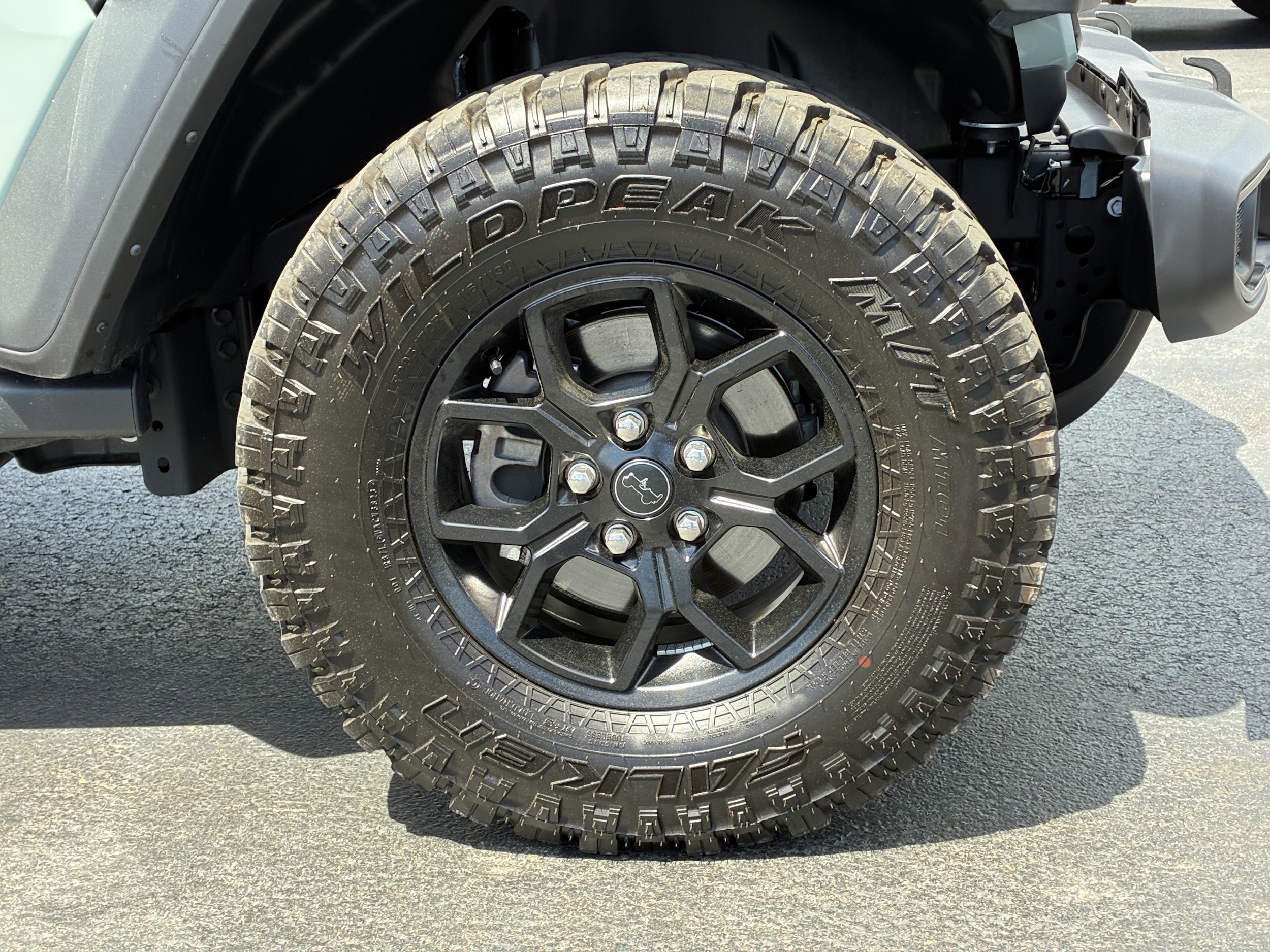 2024 Jeep Wrangler Willys photo 6