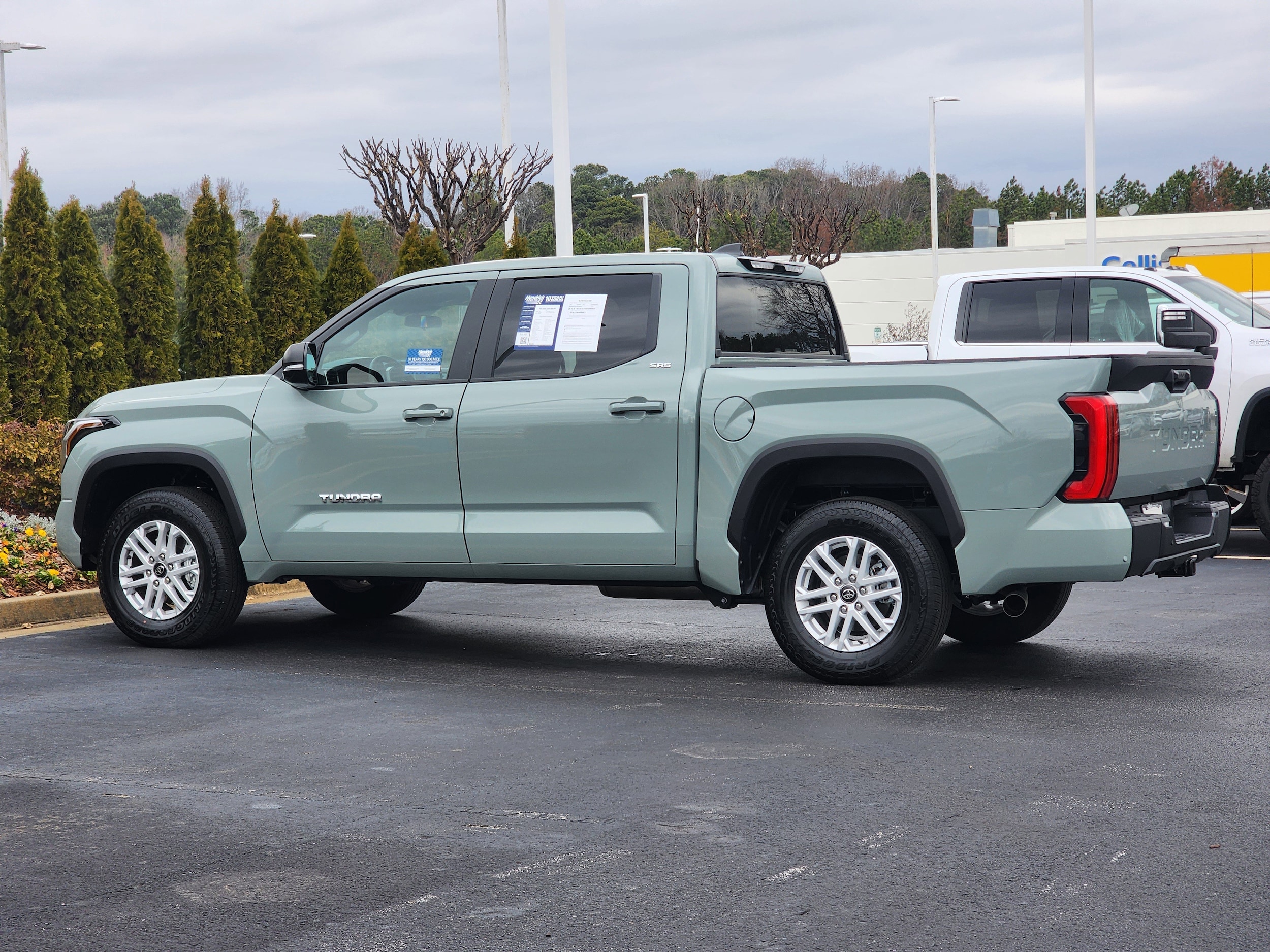 2025 Toyota Tundra 2WD SR5 photo 3
