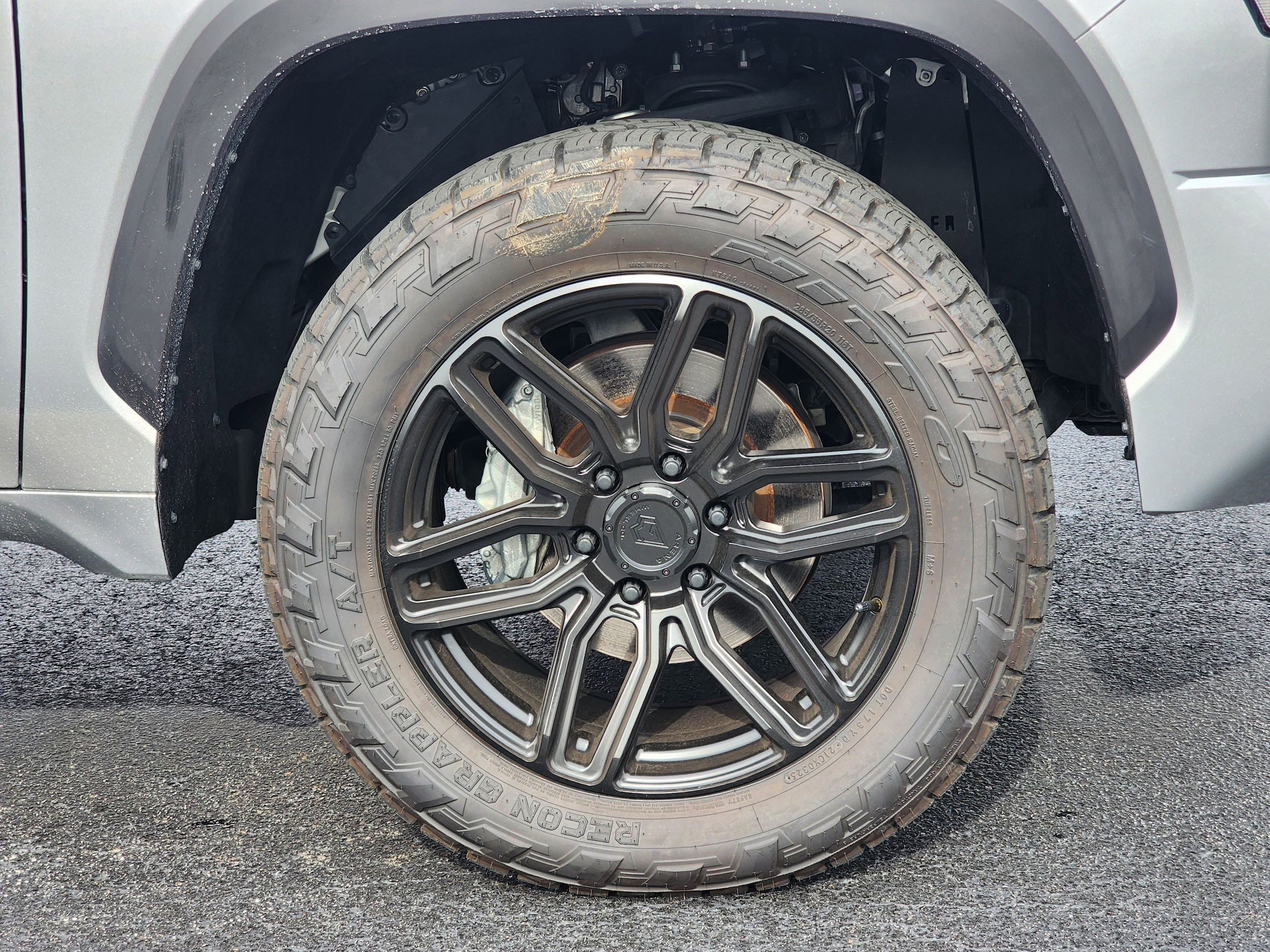 2023 Toyota Tundra 2WD SR5 photo 4