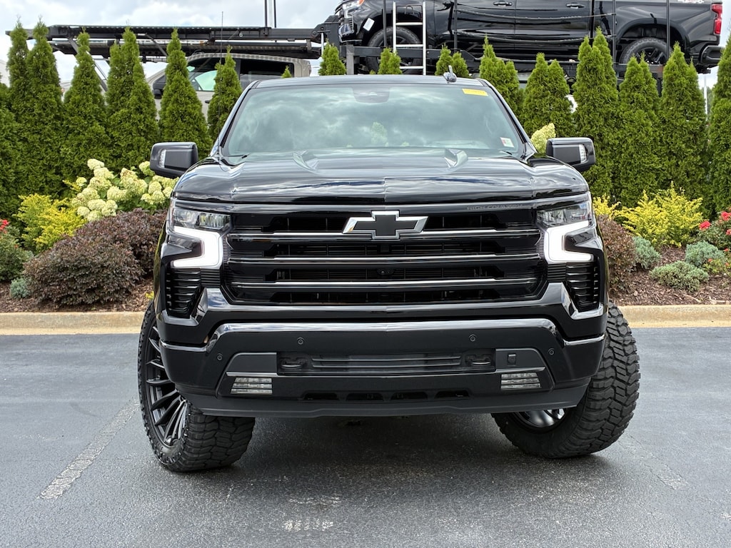 Used 2025 Chevrolet Silverado 1500 High Country Pickup Truck
