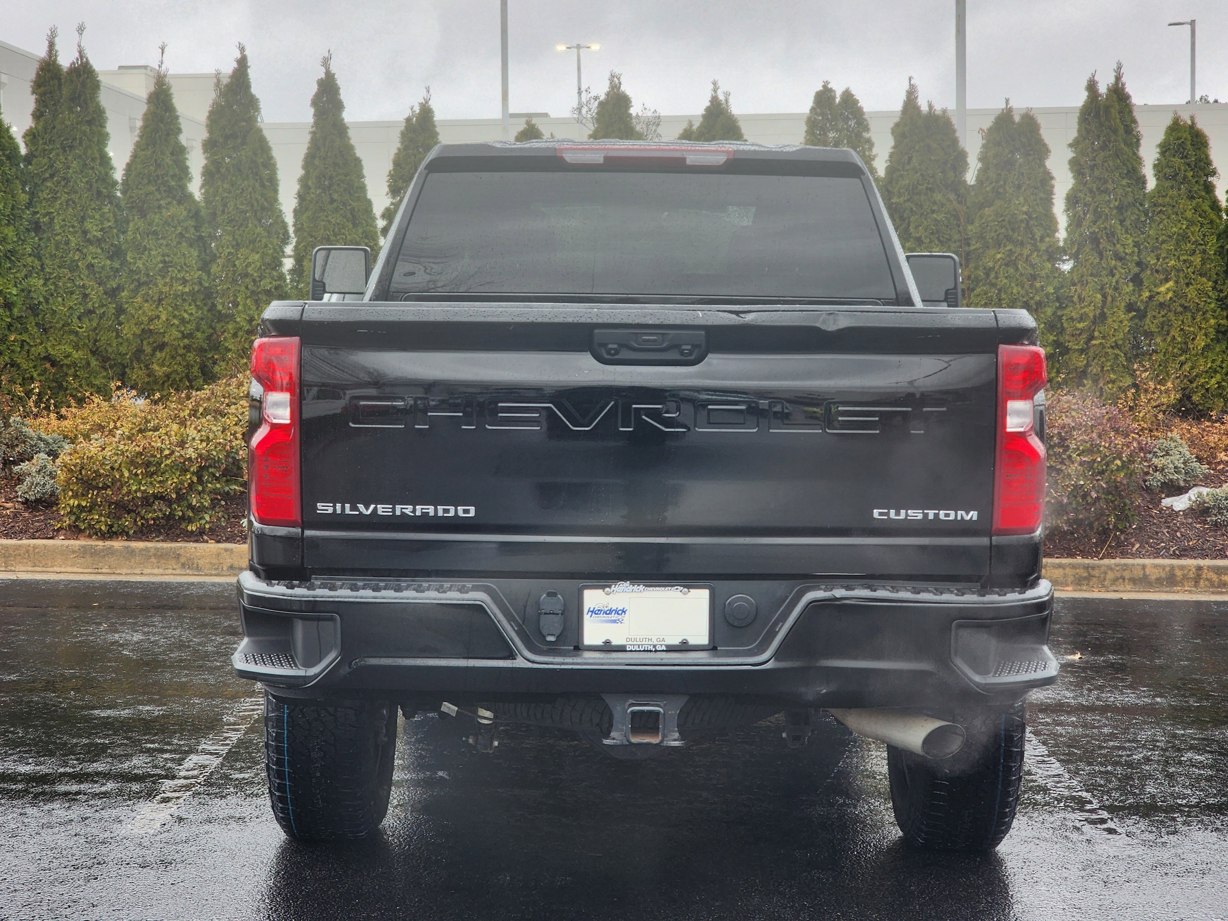 2025 Chevrolet Silverado 2500HD Custom photo 3