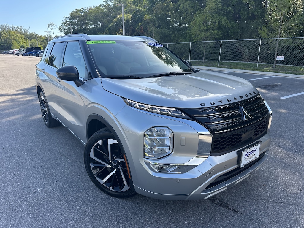 Used 2022 Mitsubishi Outlander SEL Special Edition SUV