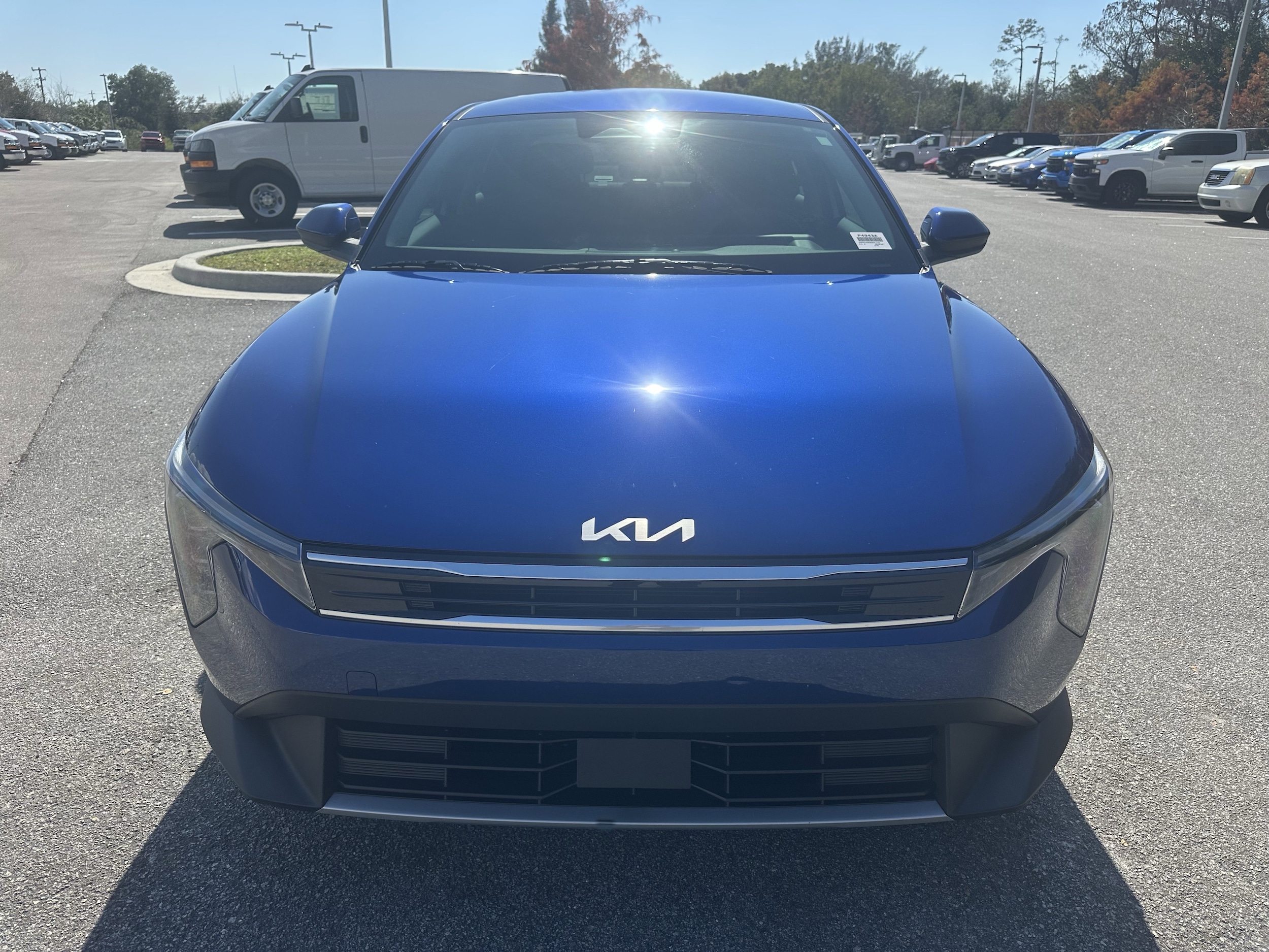 2025 Kia K4 EX photo 2