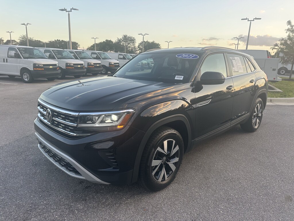 Used 2021 Volkswagen Atlas Cross Sport 2.0T SE SUV