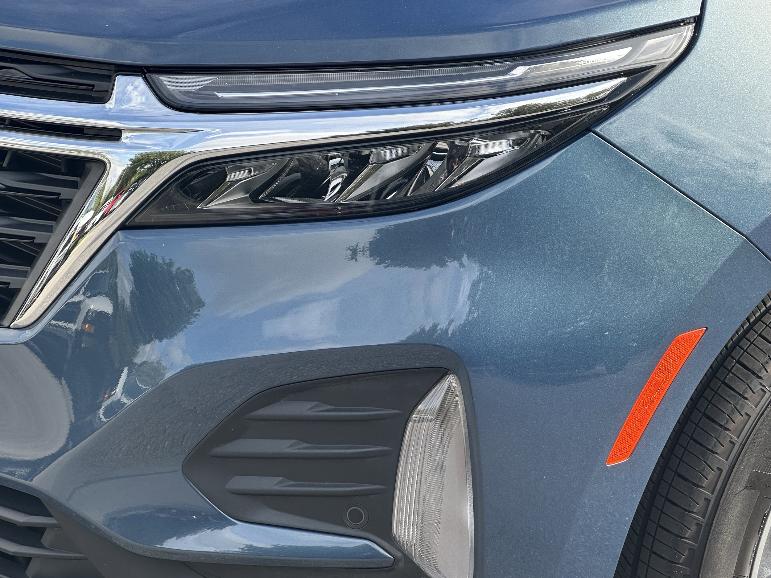 2024 Chevrolet Equinox LT photo 5