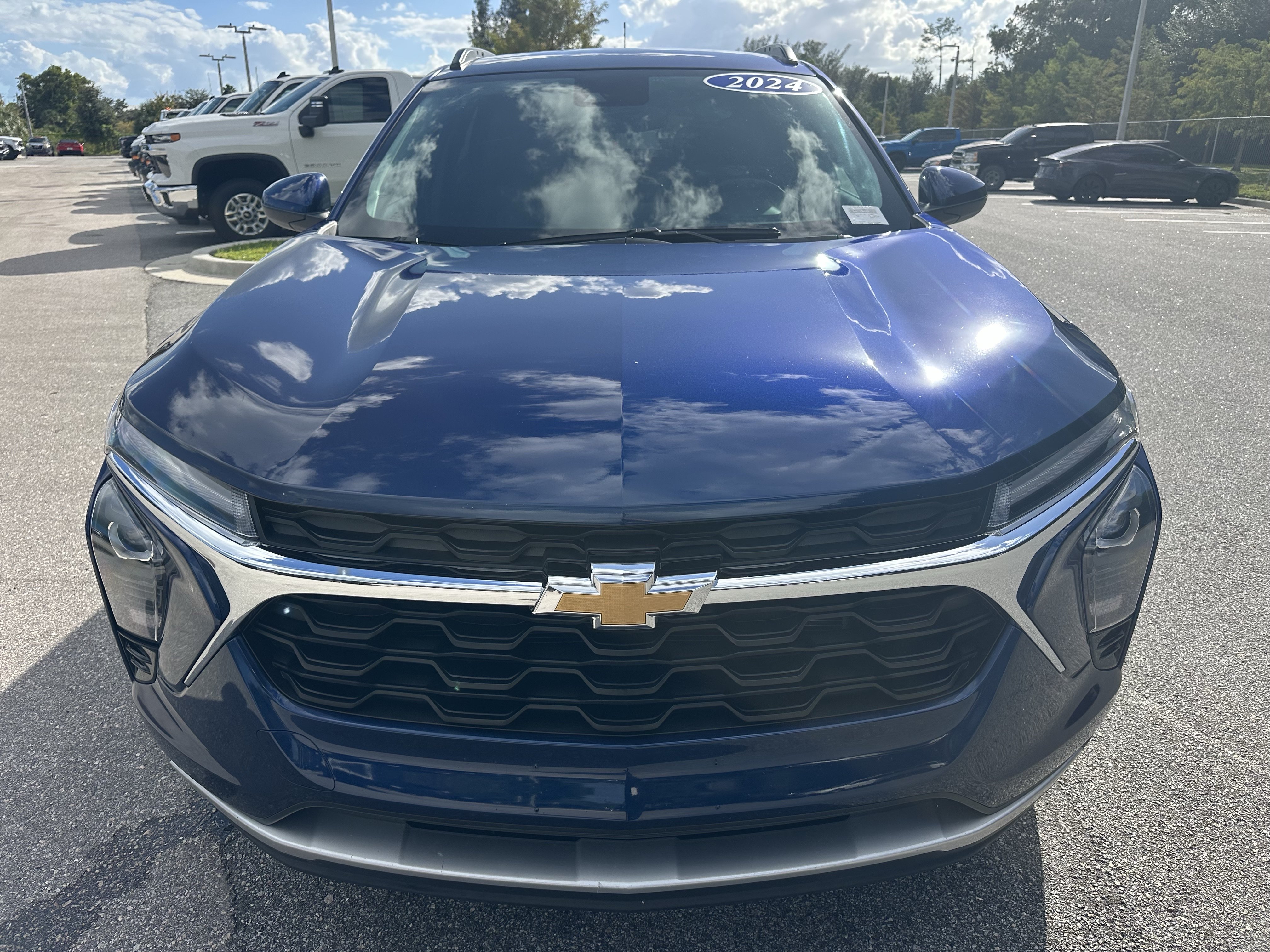 Used 2024 Chevrolet Trax LT SUV
