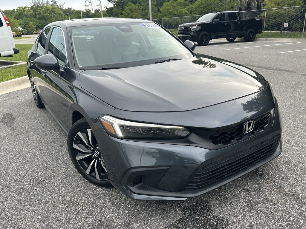 Used 2024 Honda Civic EX-L Hatchback