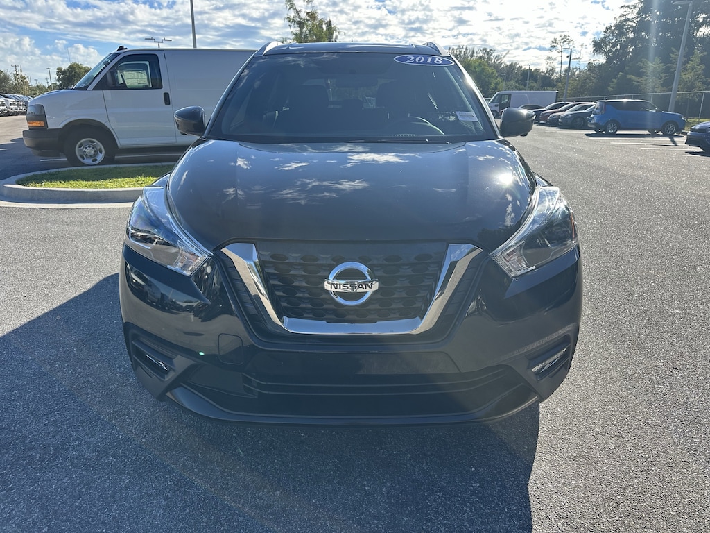 Used 2018 Nissan Kicks SR SUV