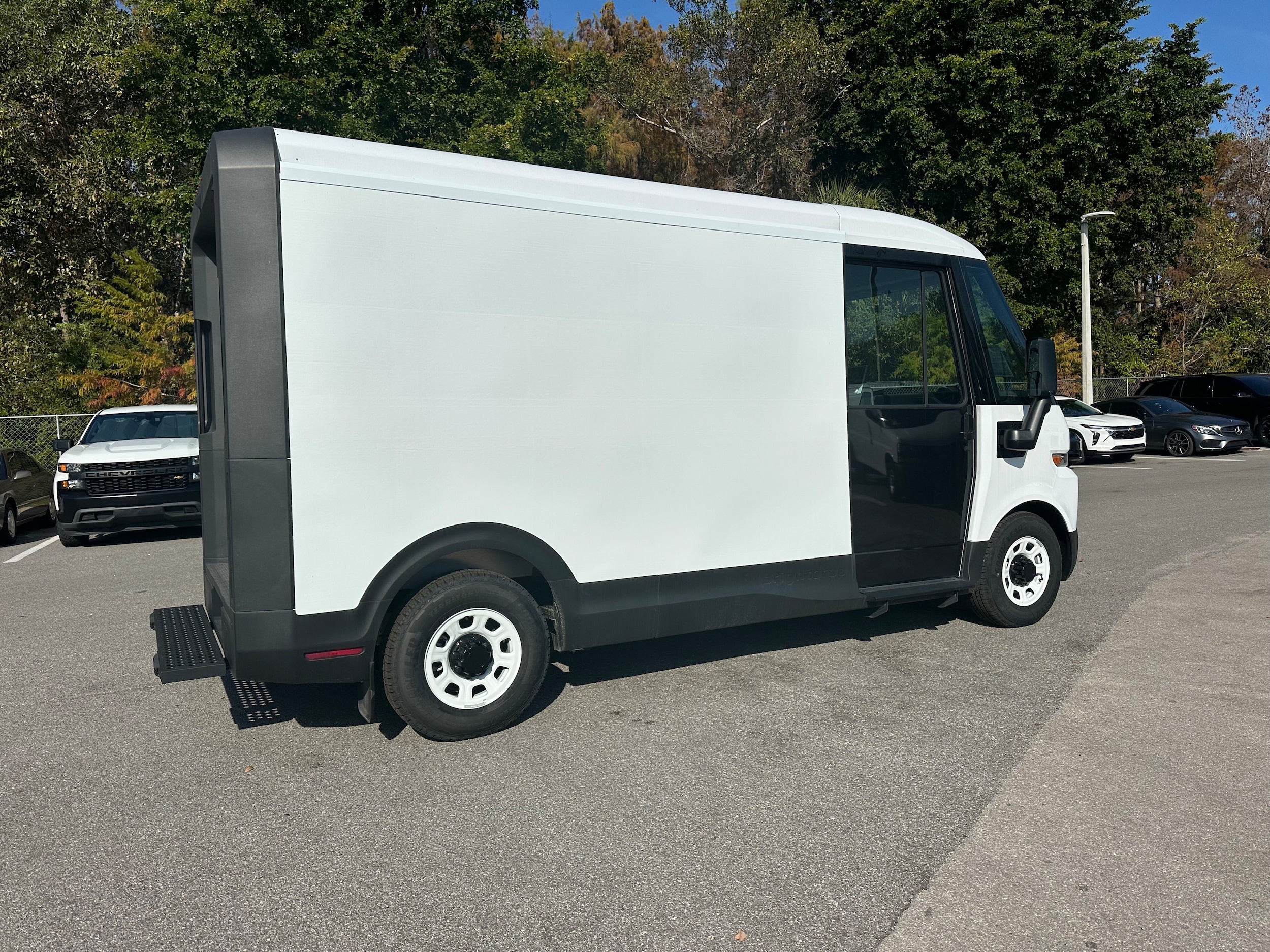 Used 2024 Brightdrop Zevo 400 For Sale in Naples, FL VIN