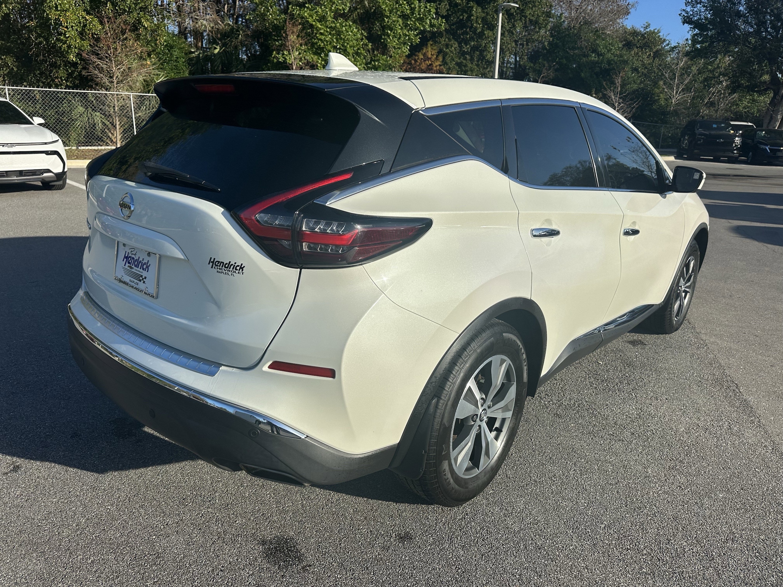 2020 Nissan Murano S photo 3