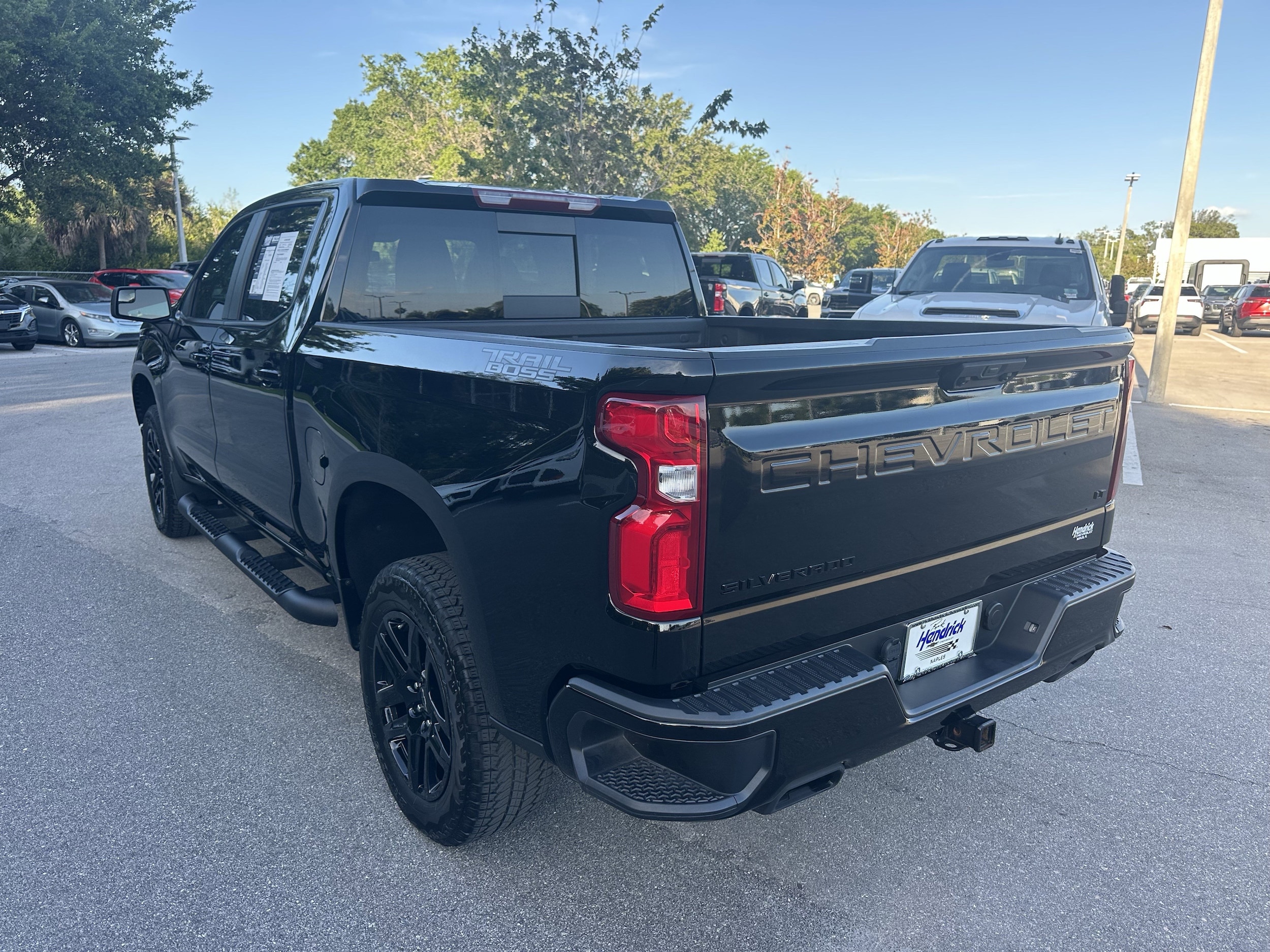 2025 Chevrolet Silverado 1500 LT Trail Boss photo 5