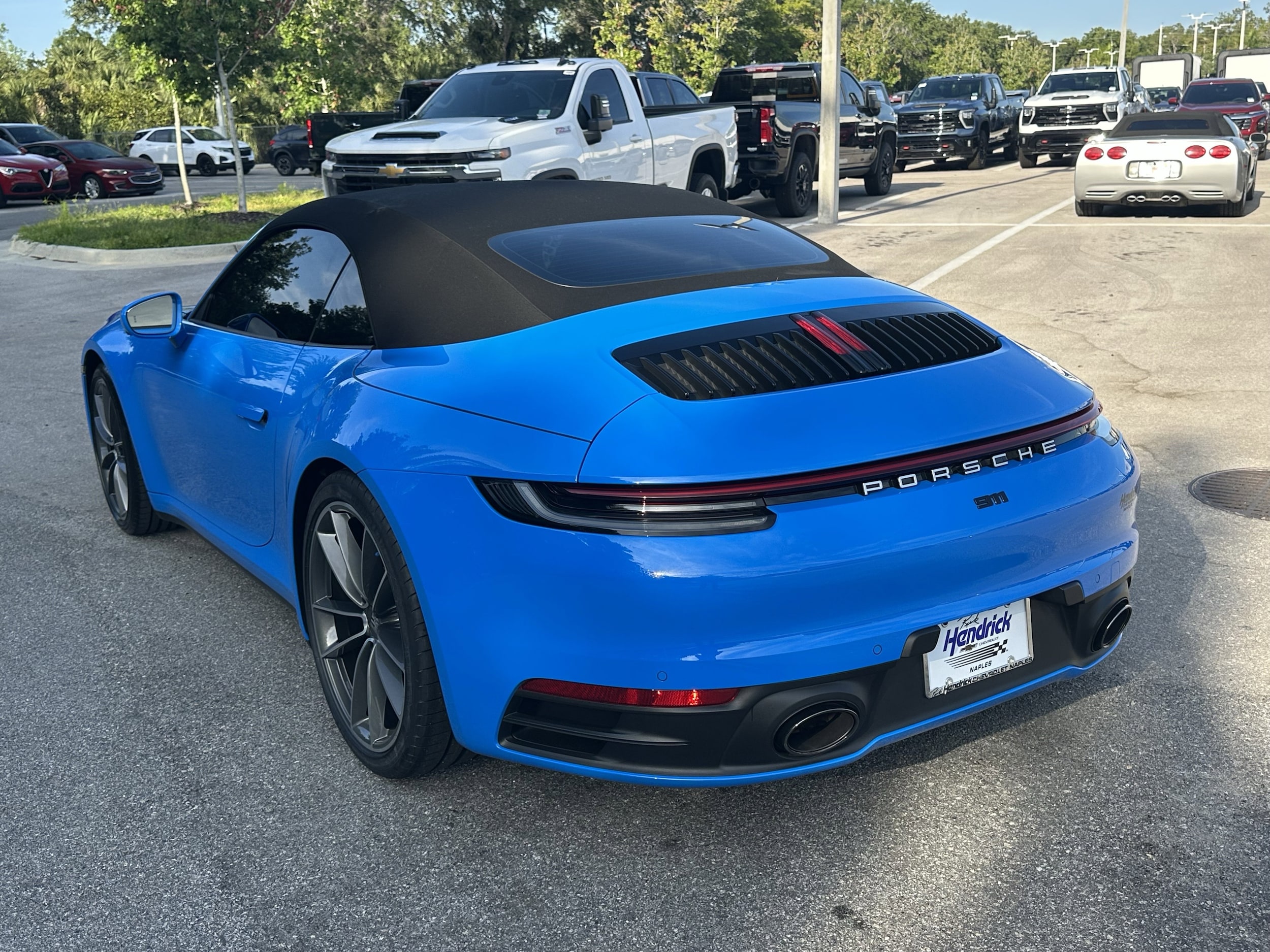 2022 Porsche 911 Carrera photo 6