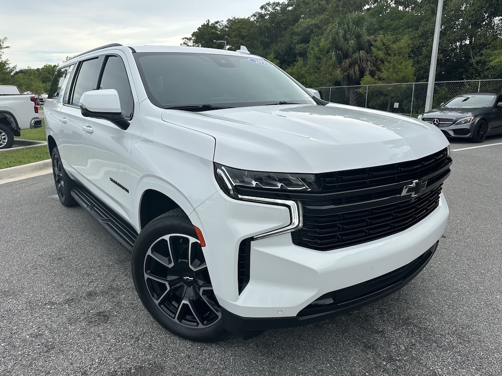 Used 2023 Chevrolet Suburban RST SUV