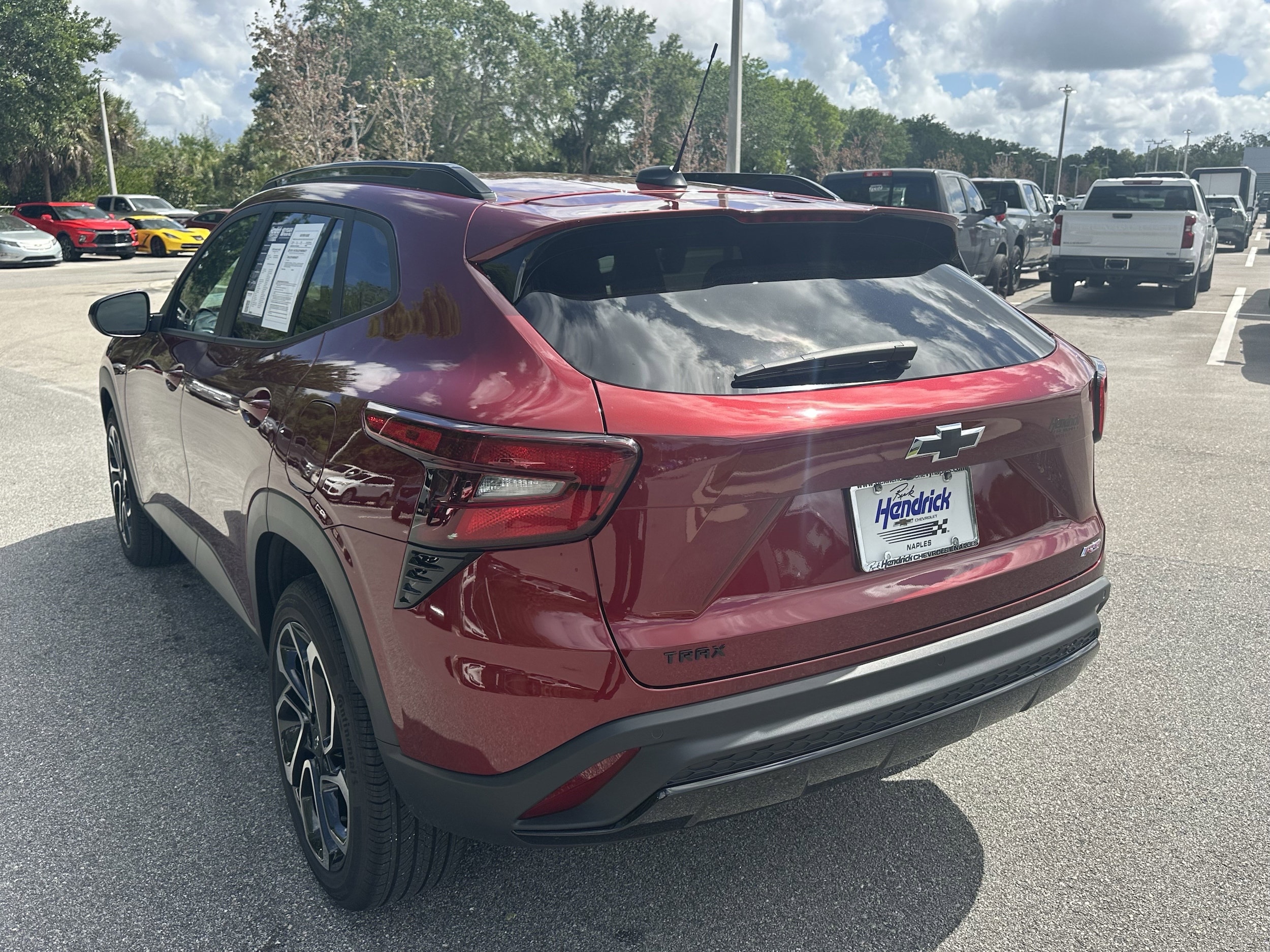 2025 Chevrolet Trax 2RS photo 3