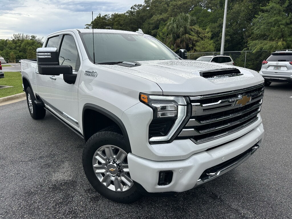 Used 2024 Chevrolet Silverado 2500HD High Country Pickup