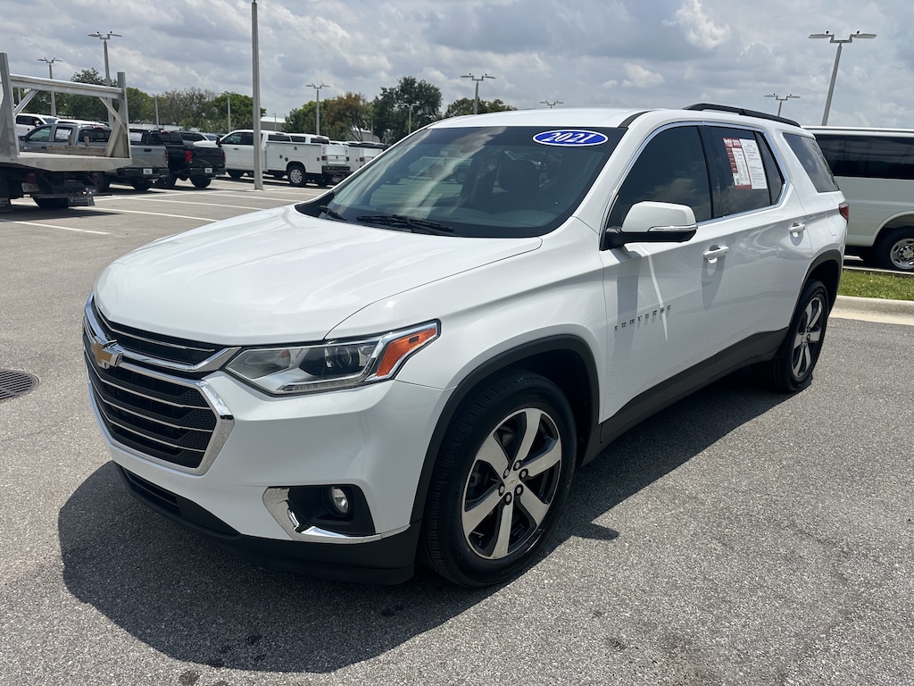 Used 2021 Chevrolet Traverse LT Leather SUV