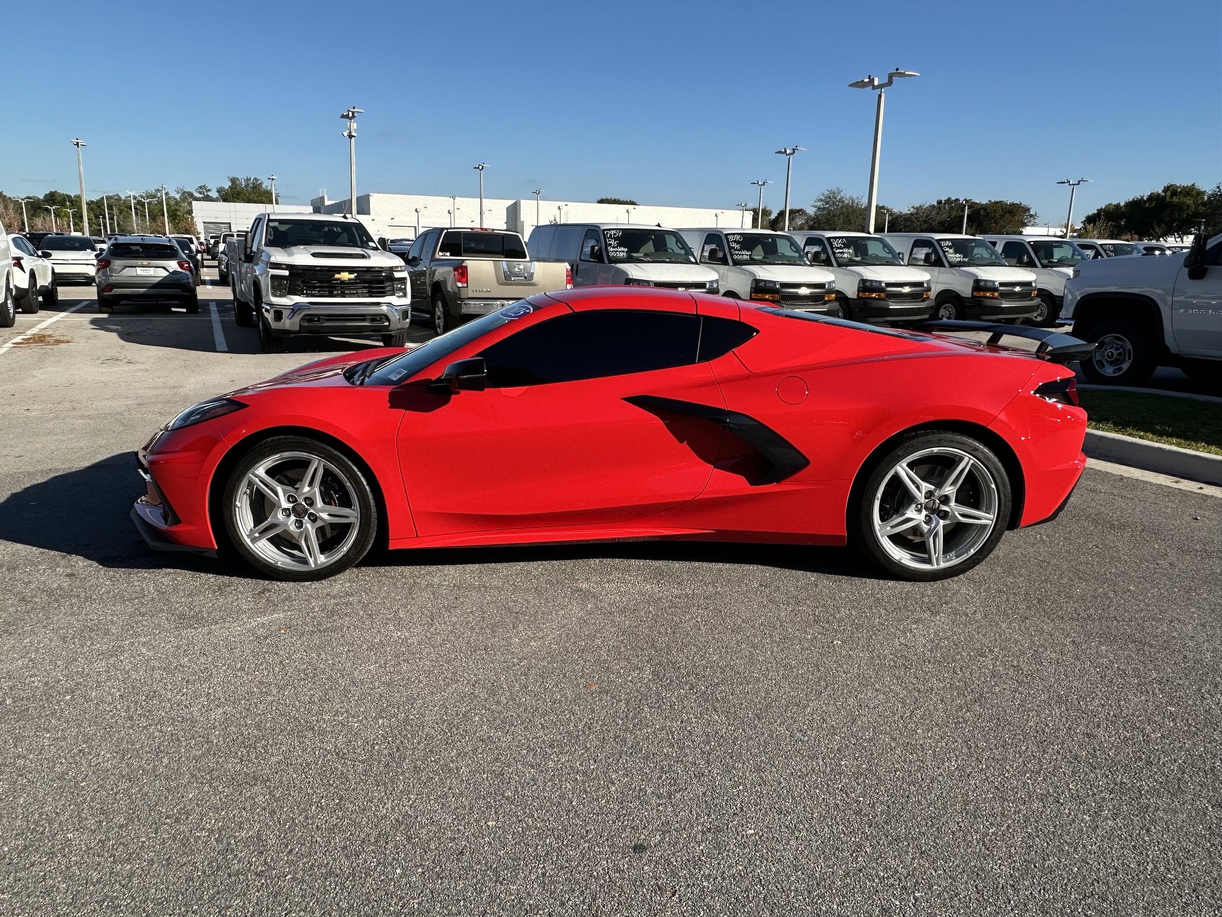 2025 Chevrolet Corvette 1LT photo 5
