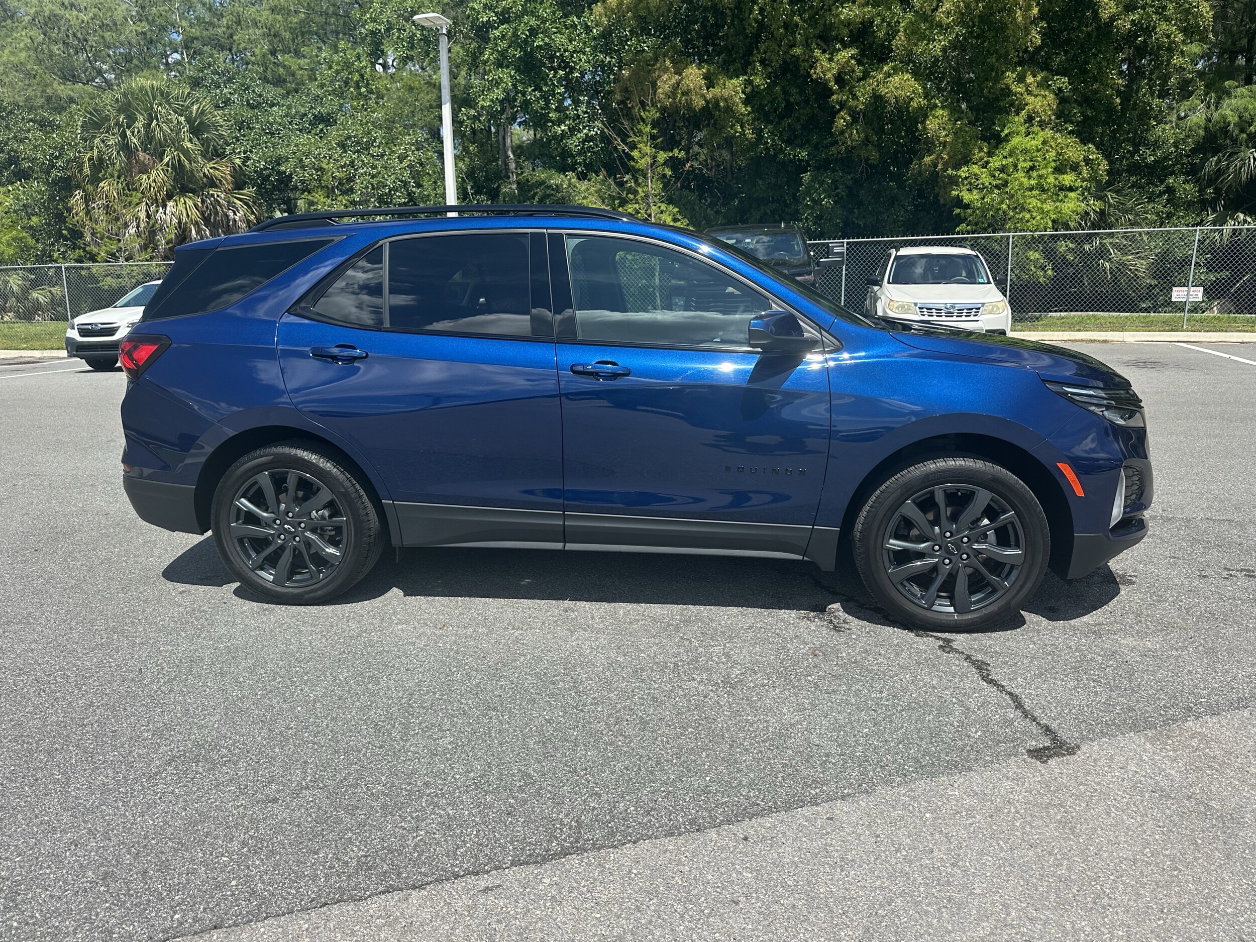 2023 Chevrolet Equinox RS photo 3