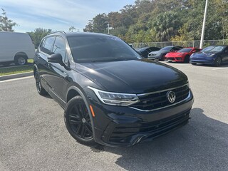 2022 Volkswagen Tiguan SE R-Line Black SUV