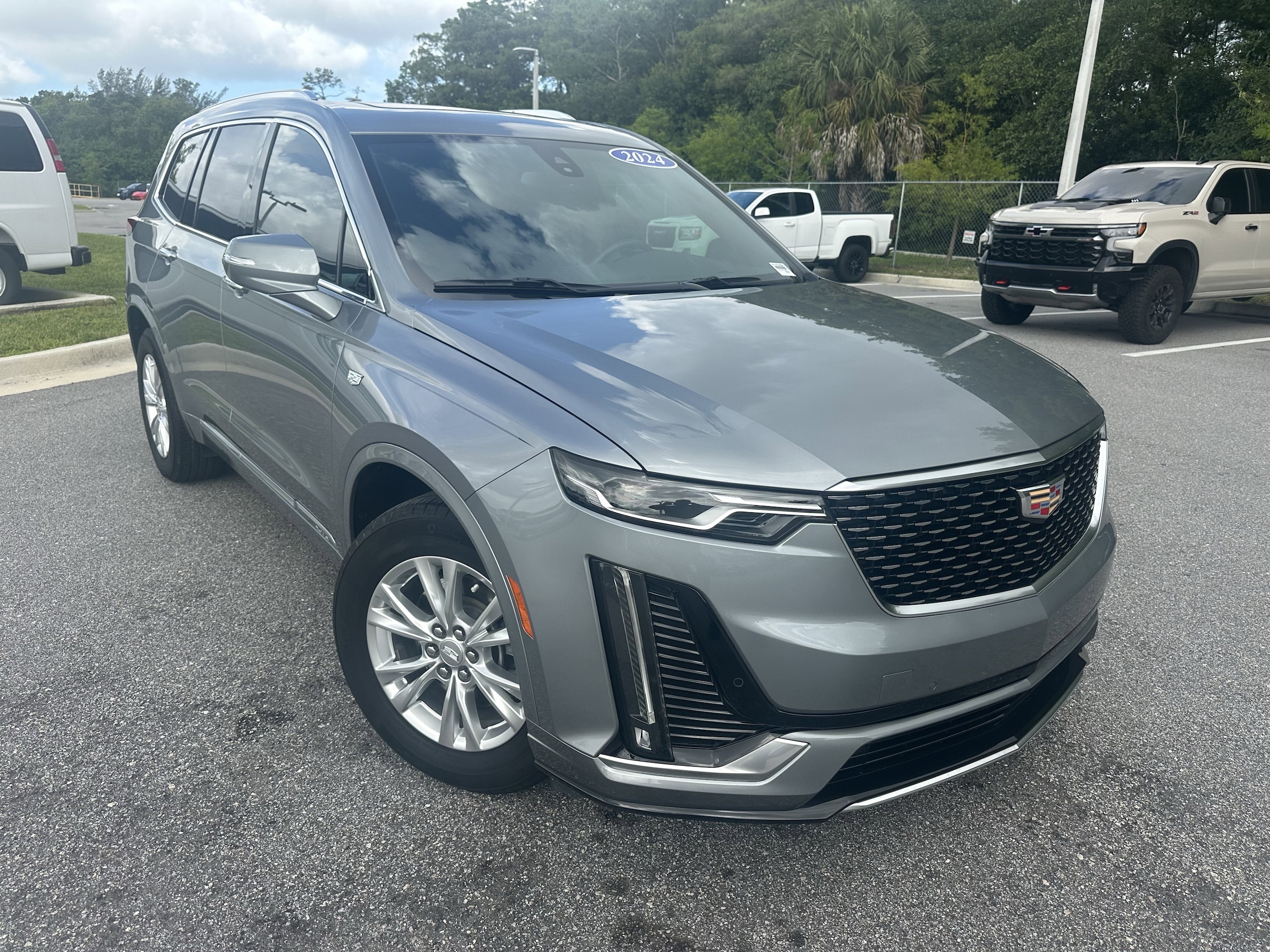 CADILLAC XT6 FWD Luxury