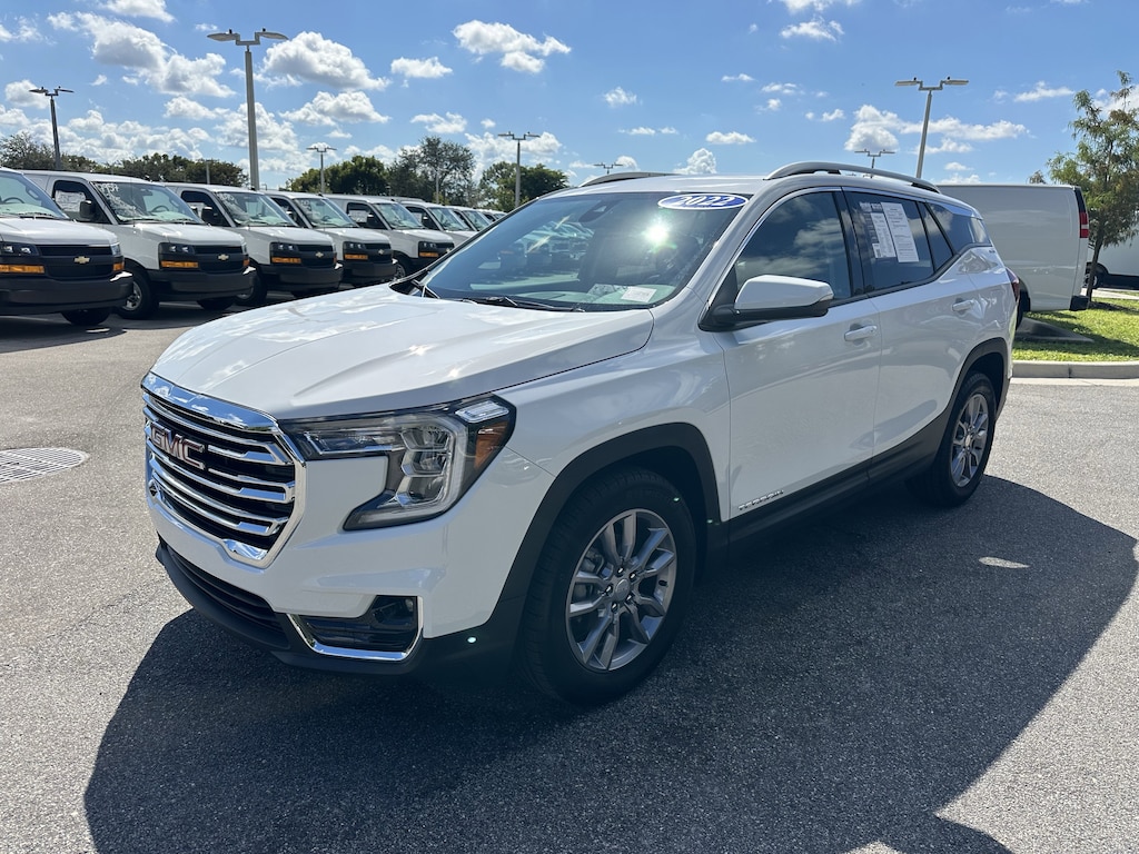 Used 2022 GMC Terrain SLT SUV