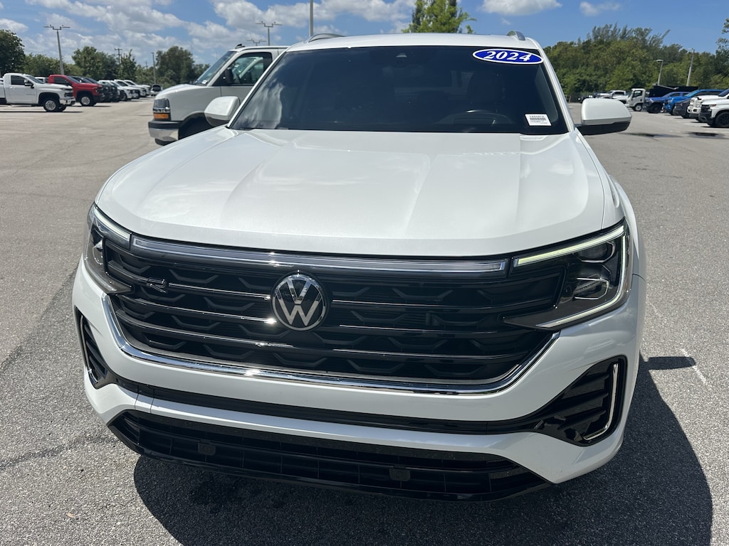 Used 2024 Volkswagen Atlas Cross Sport 2.0T SEL R-Line SUV