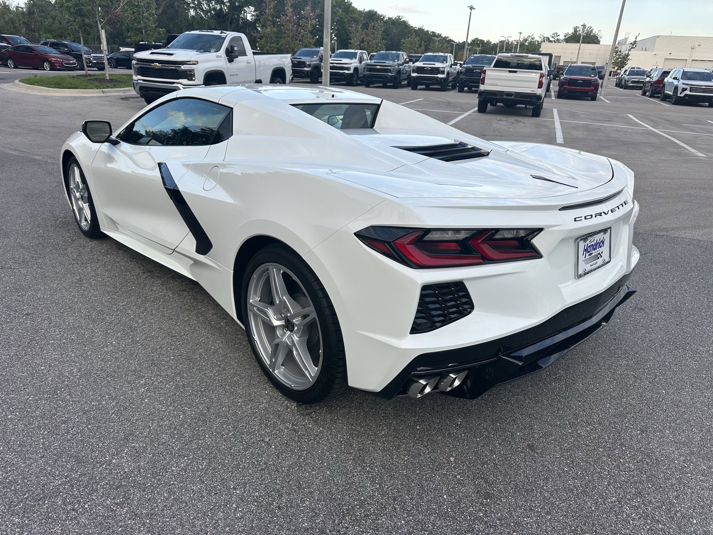 2024 Chevrolet Corvette 2LT photo 5