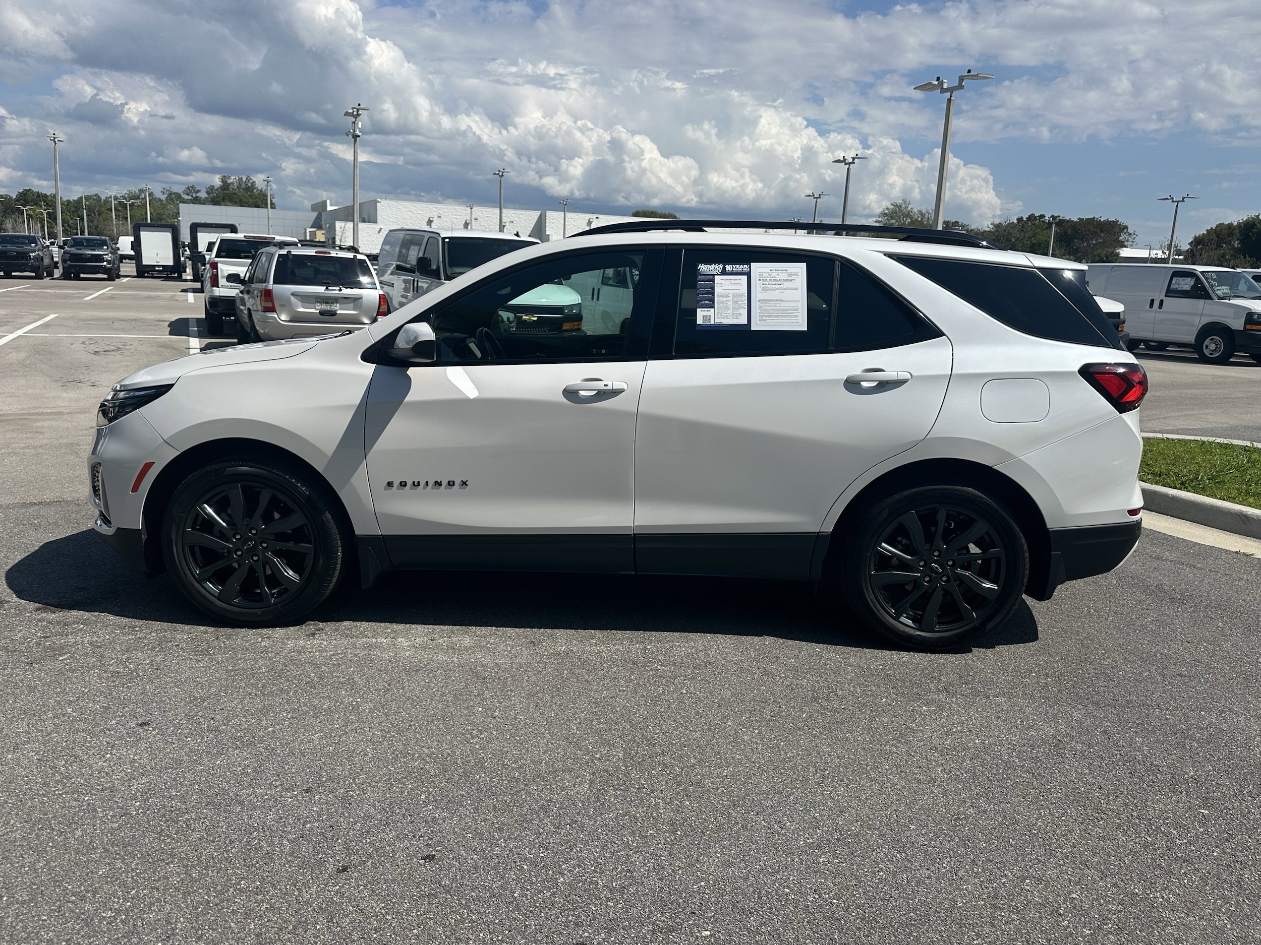 2023 Chevrolet Equinox RS photo 5