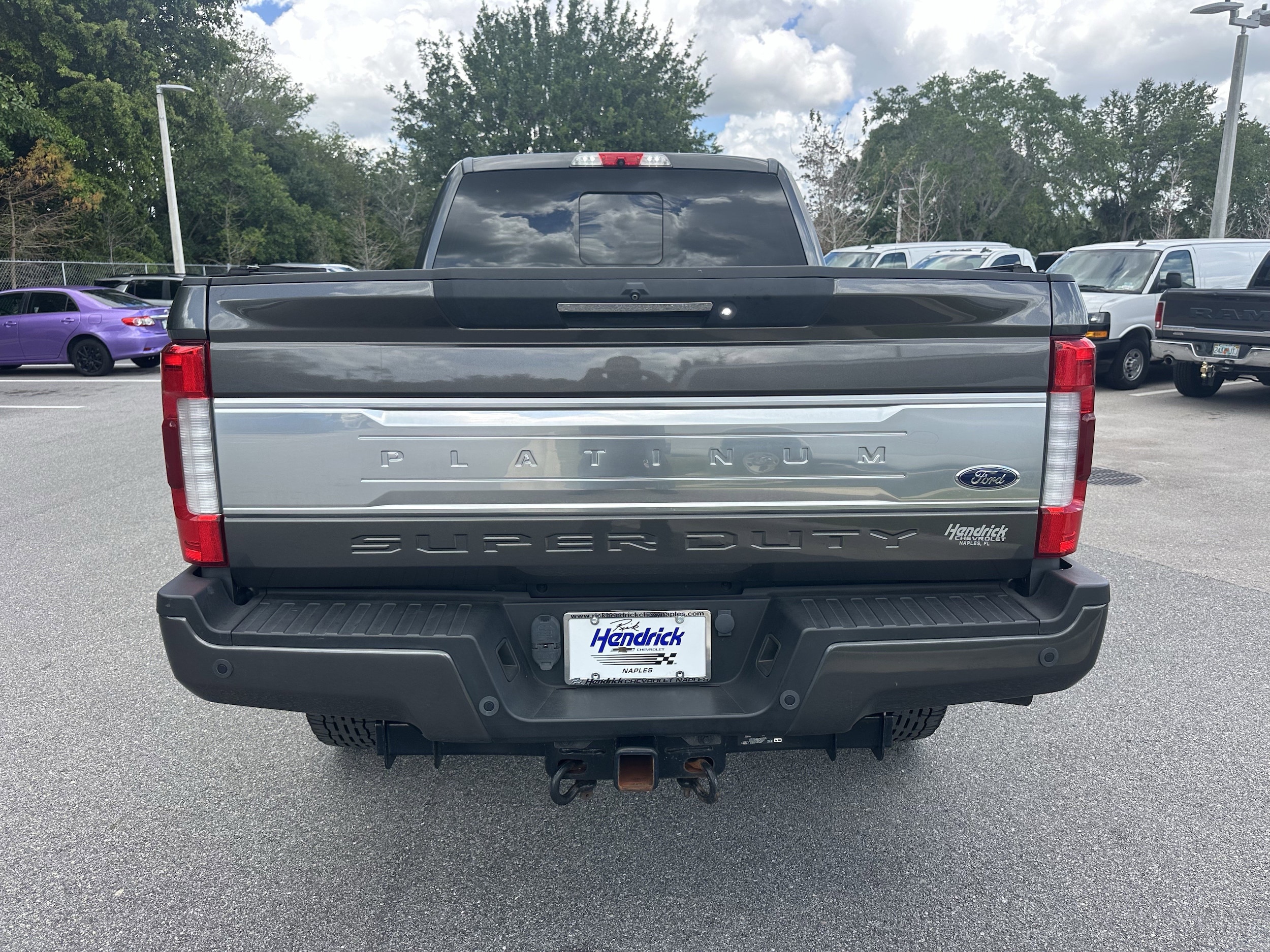 2019 Ford Super Duty F-250 SRW Platinum photo 6