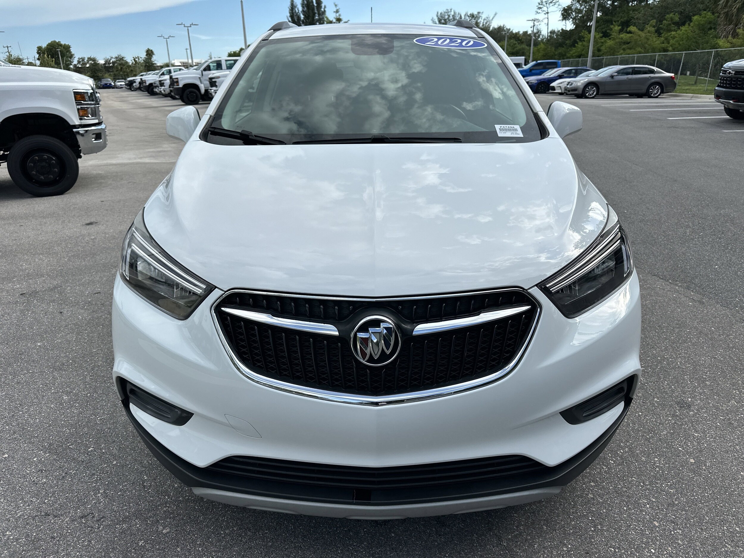 2020 Buick Encore Preferred photo 2