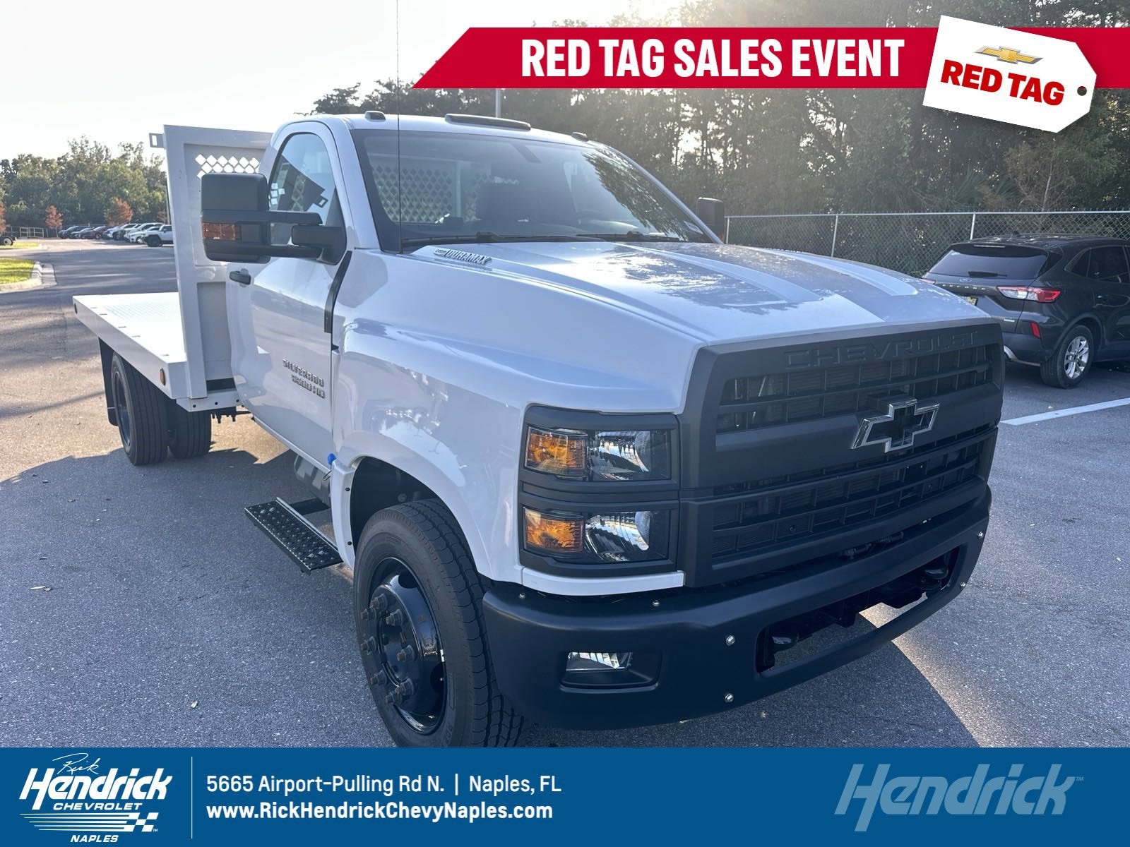 2024 Chevrolet Silverado 4500 Medium Duty Chassis Cab Work Truck's photo