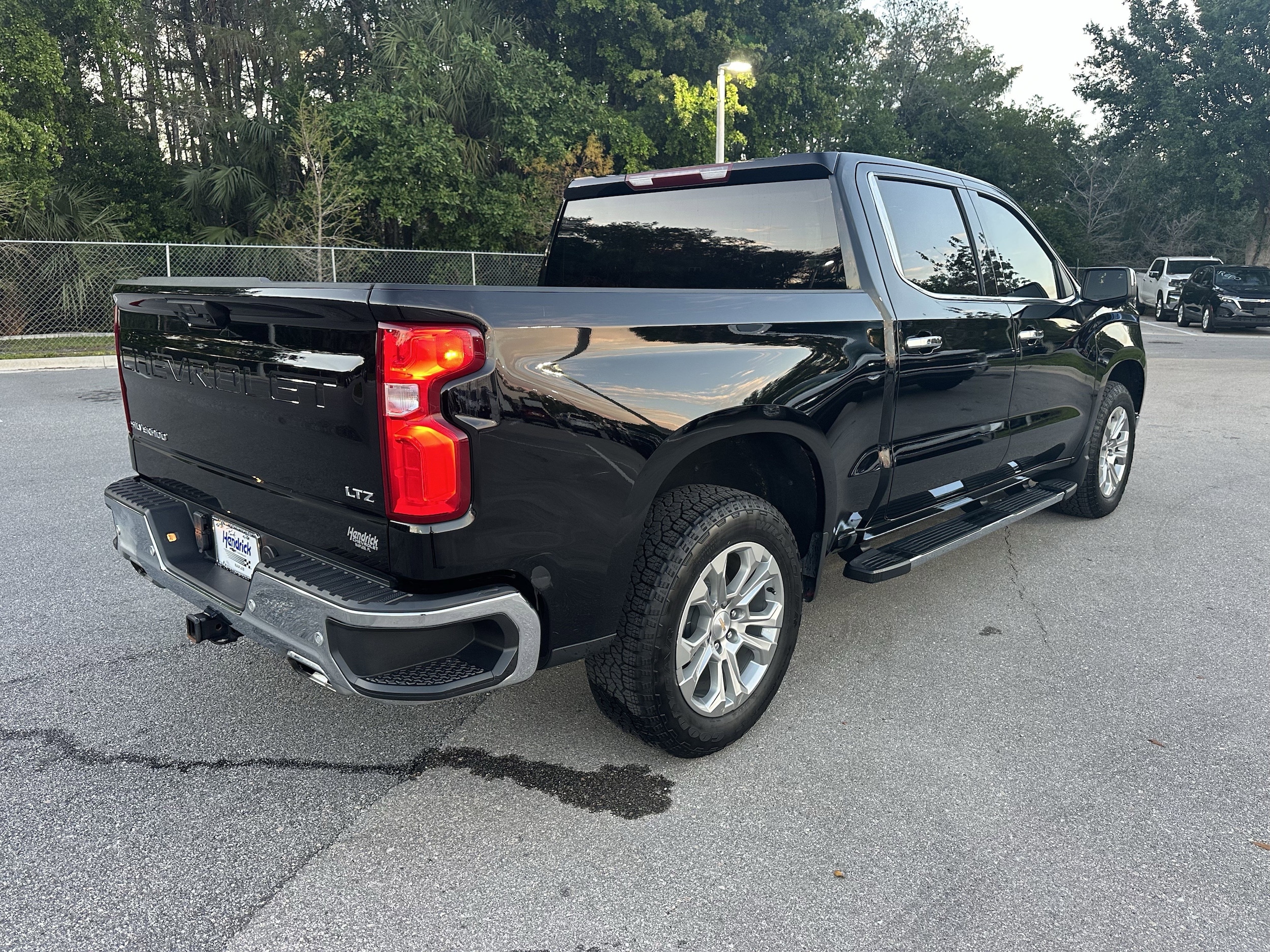 2024 Chevrolet Silverado 1500 LTZ photo 3