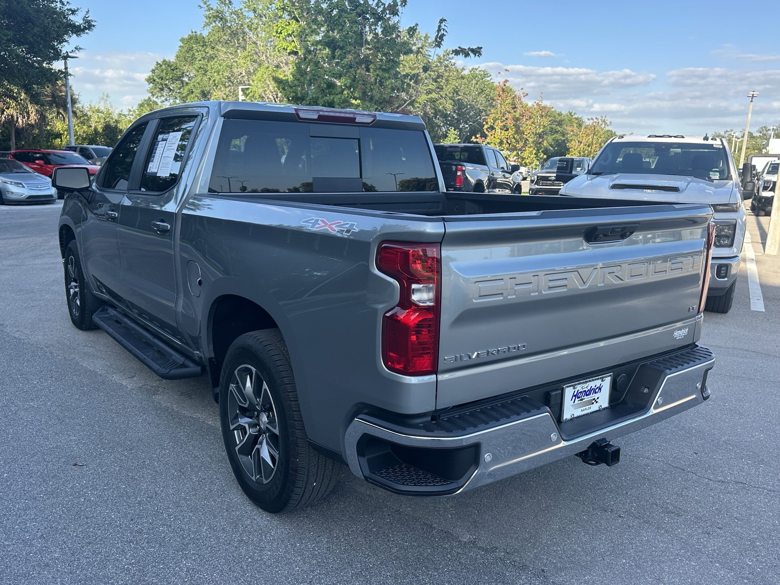 2024 Chevrolet Silverado 1500 LT photo 6